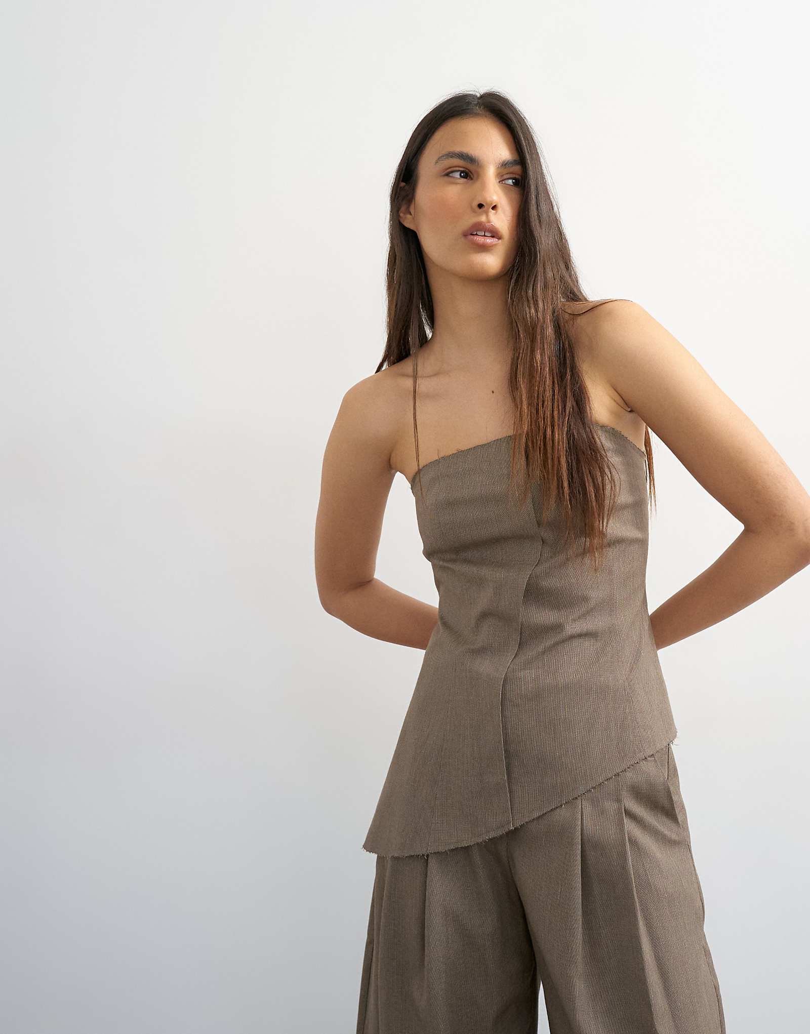 Topshop asymmetric raw hem bandeau in brown - part of a set brown 17390₽