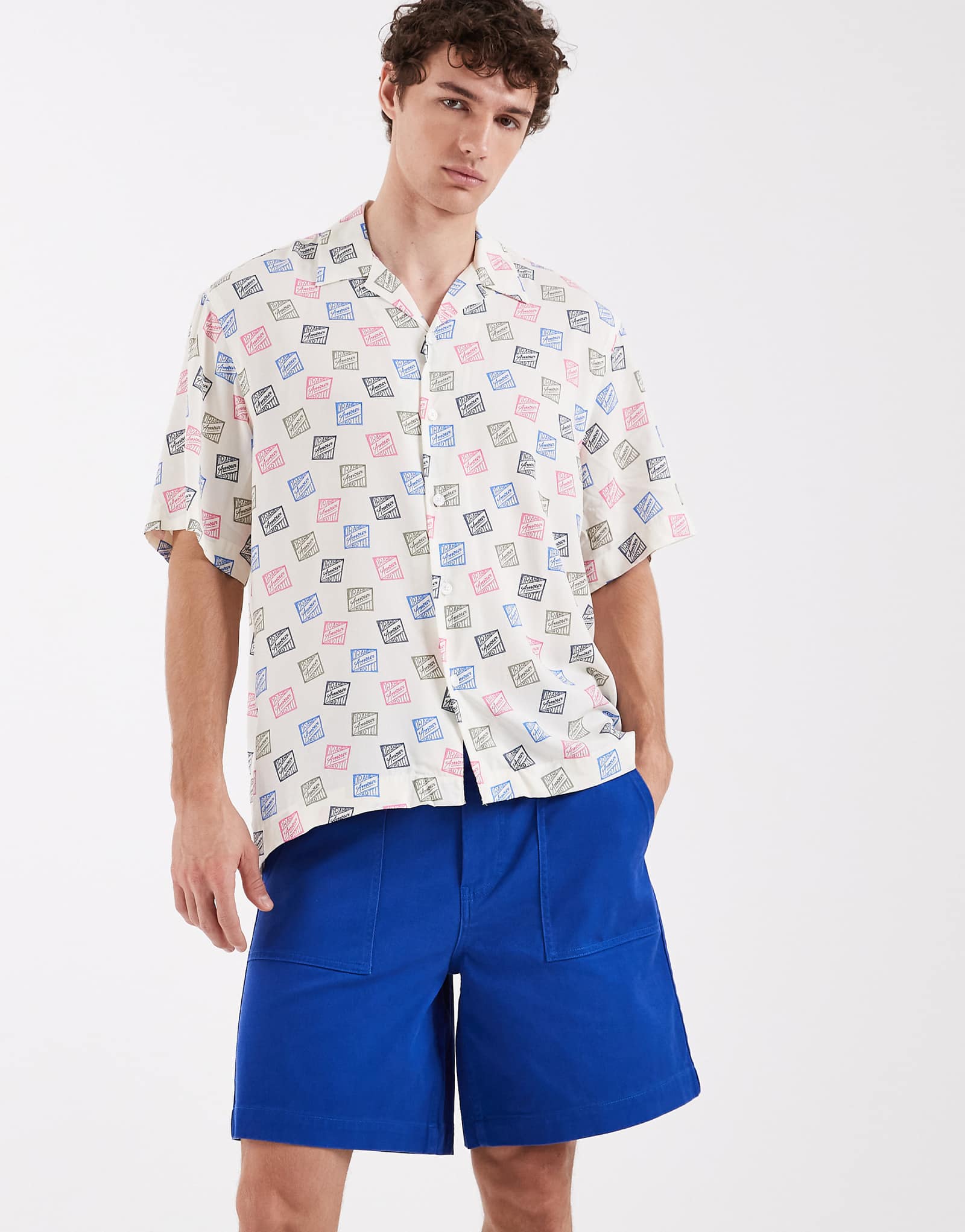 Selected X Htel Amour pocket detail shorts in blue mazarine blue 12590₽