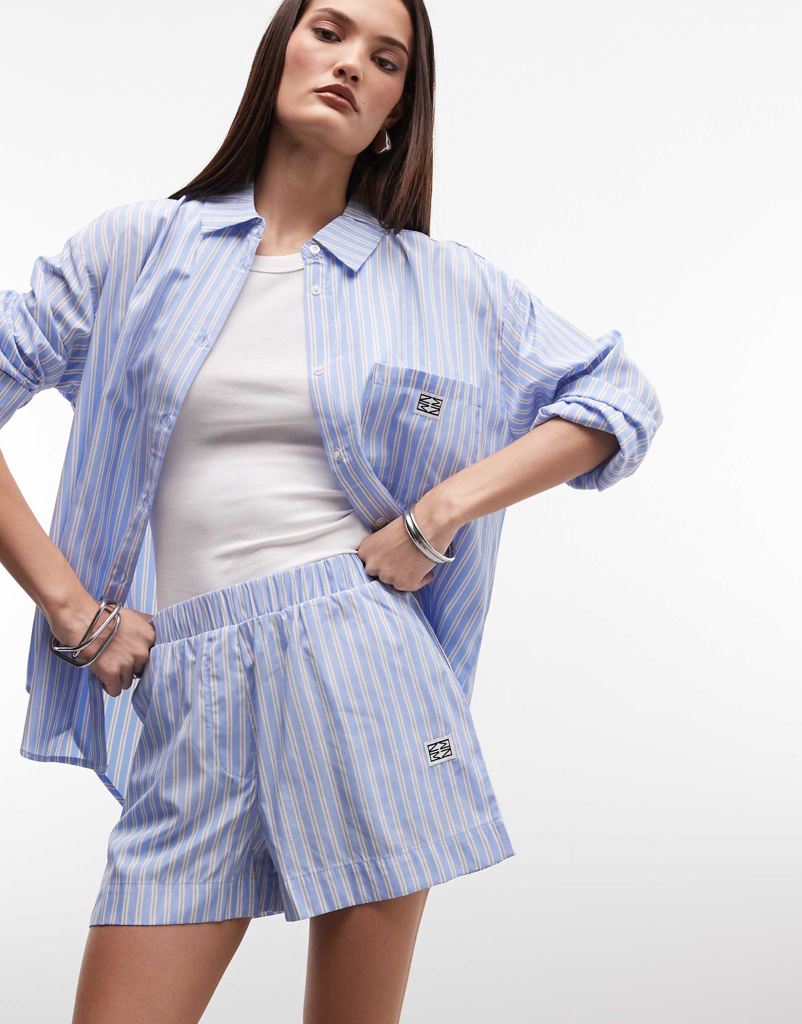 Noisy May - - - 9090₽