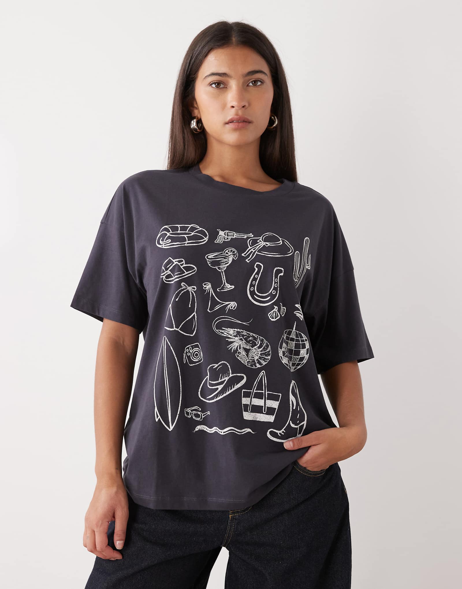Noisy May oversize 6390₽