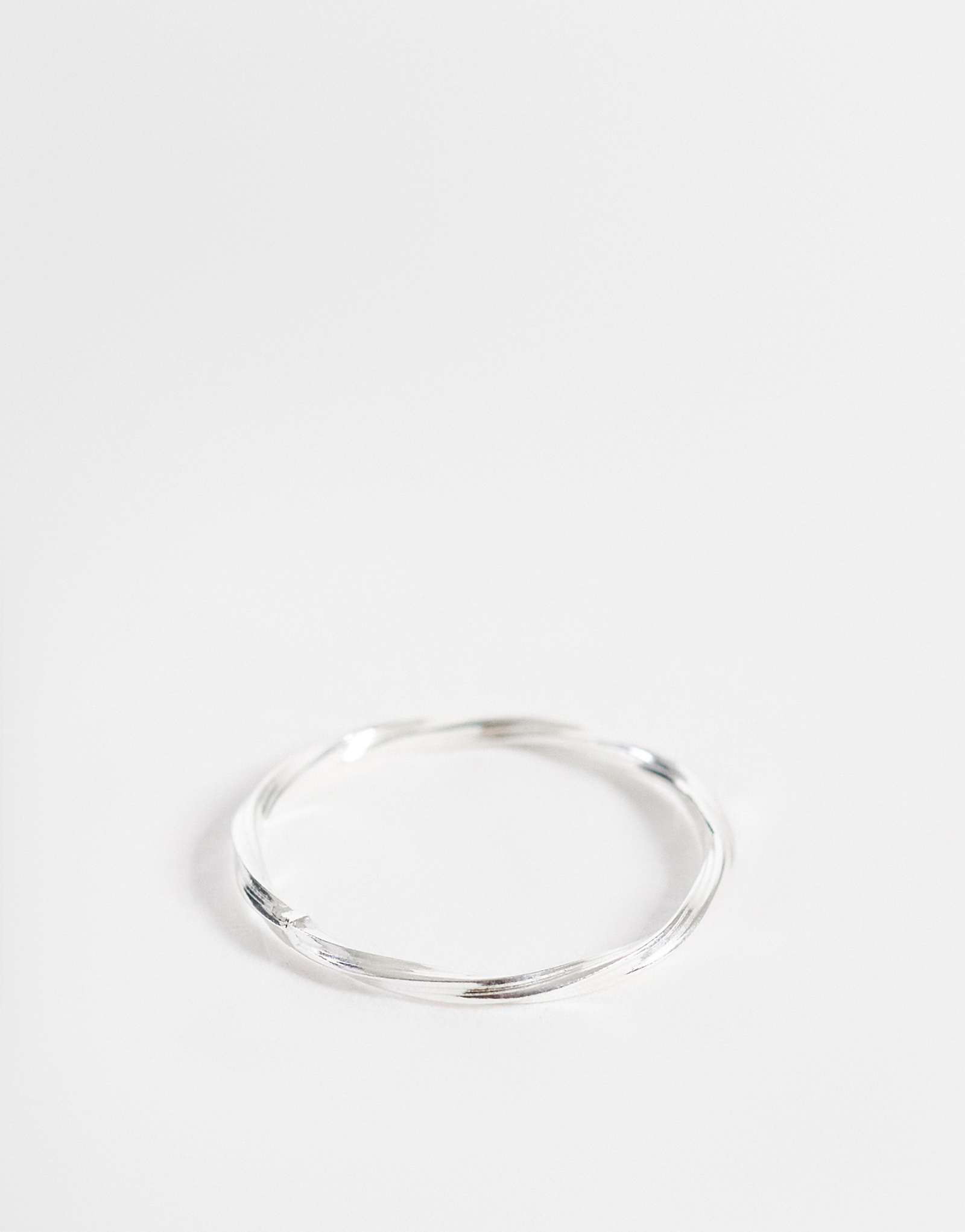 Kingsley Ryan twist band 4090₽