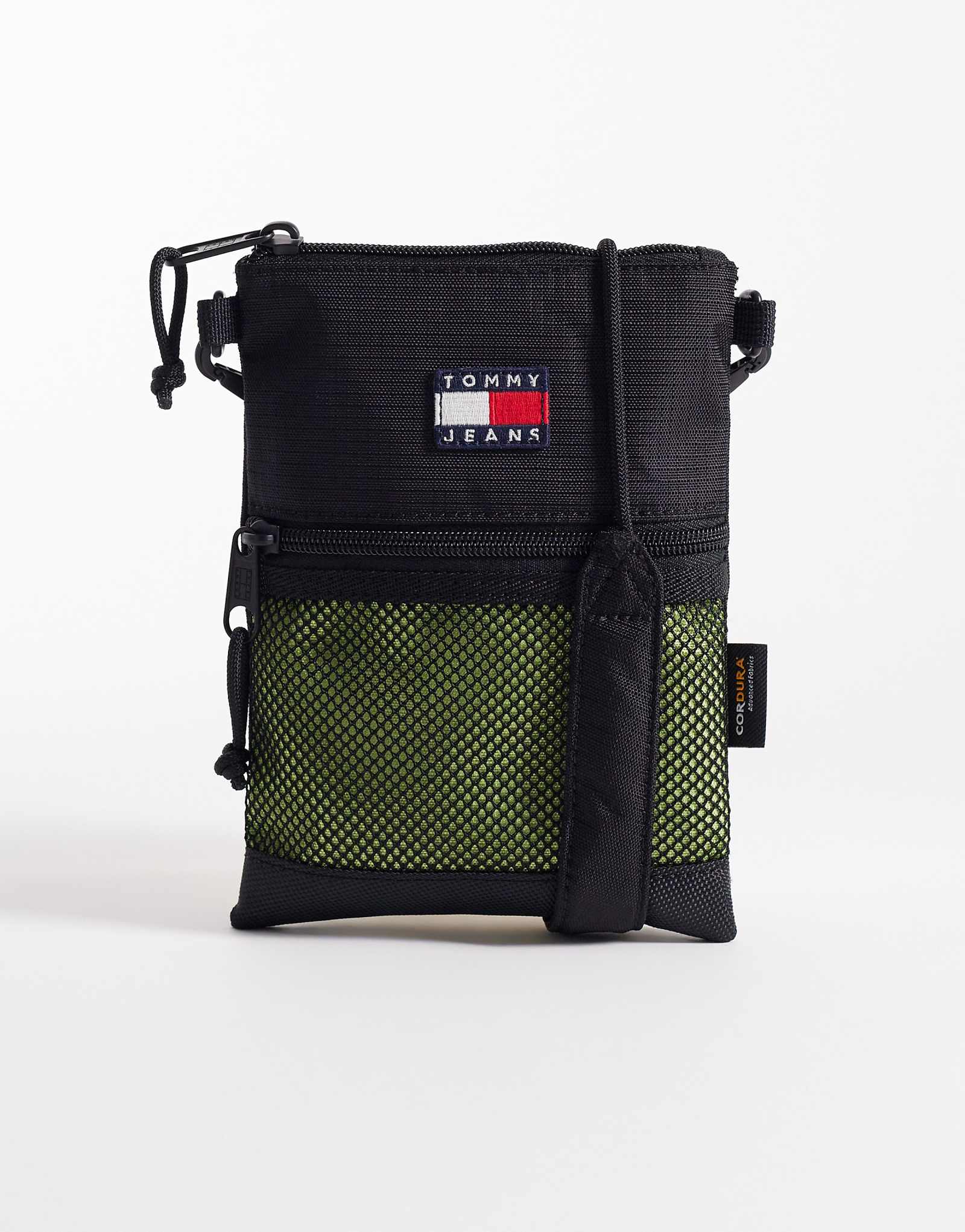 Tommy Jeans 15490₽