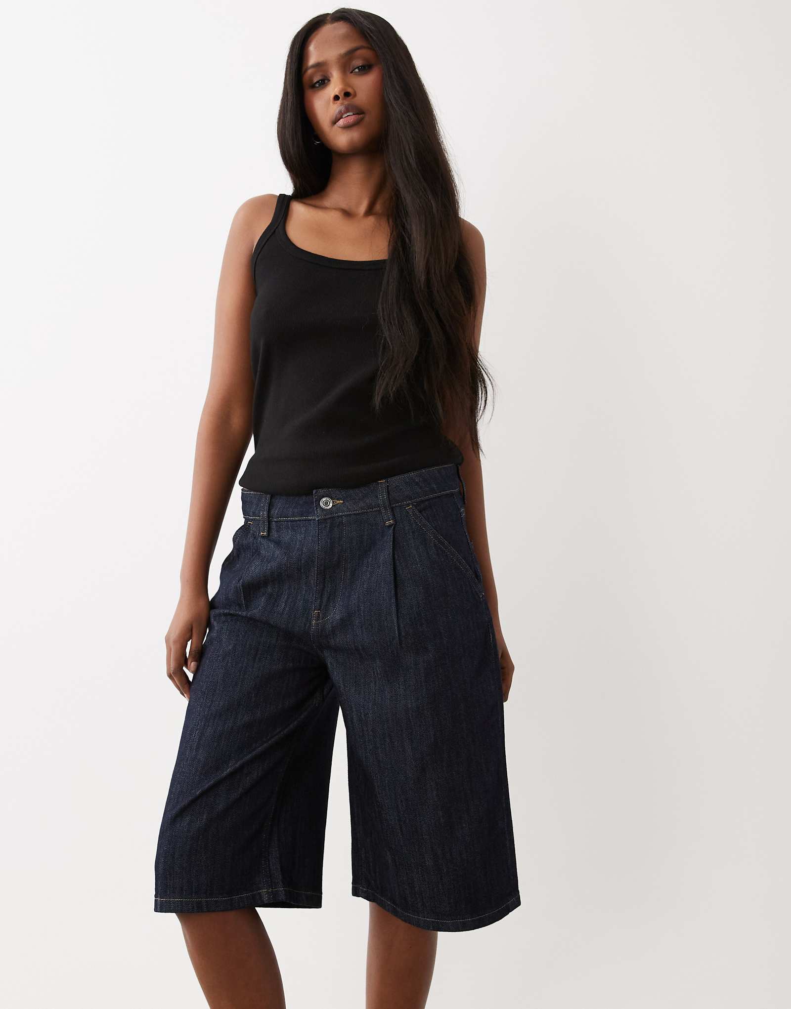 - Gina Tricot 13590₽