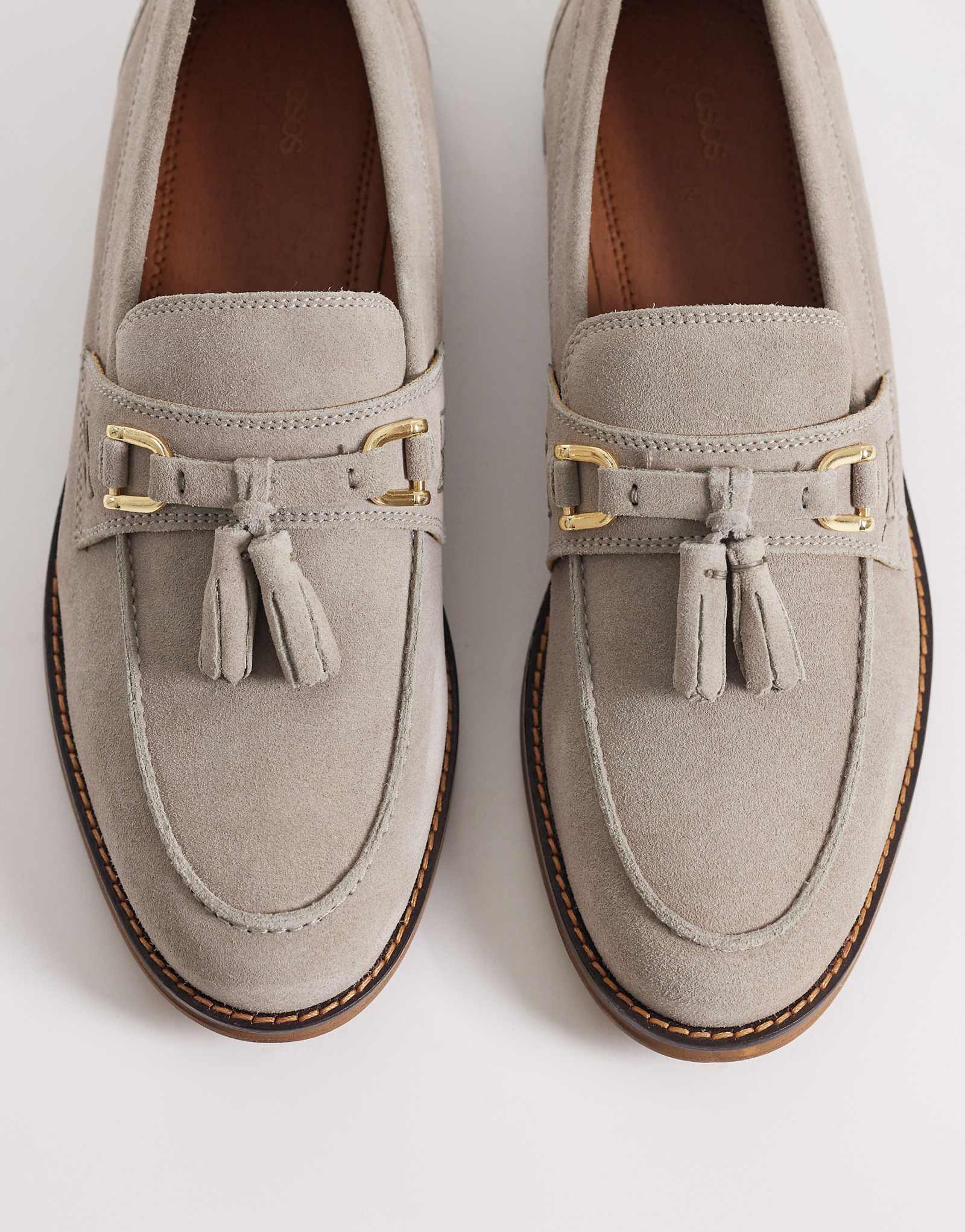 ASOS DESIGN loafers in light gray suede with tassel light gray 18390₽
