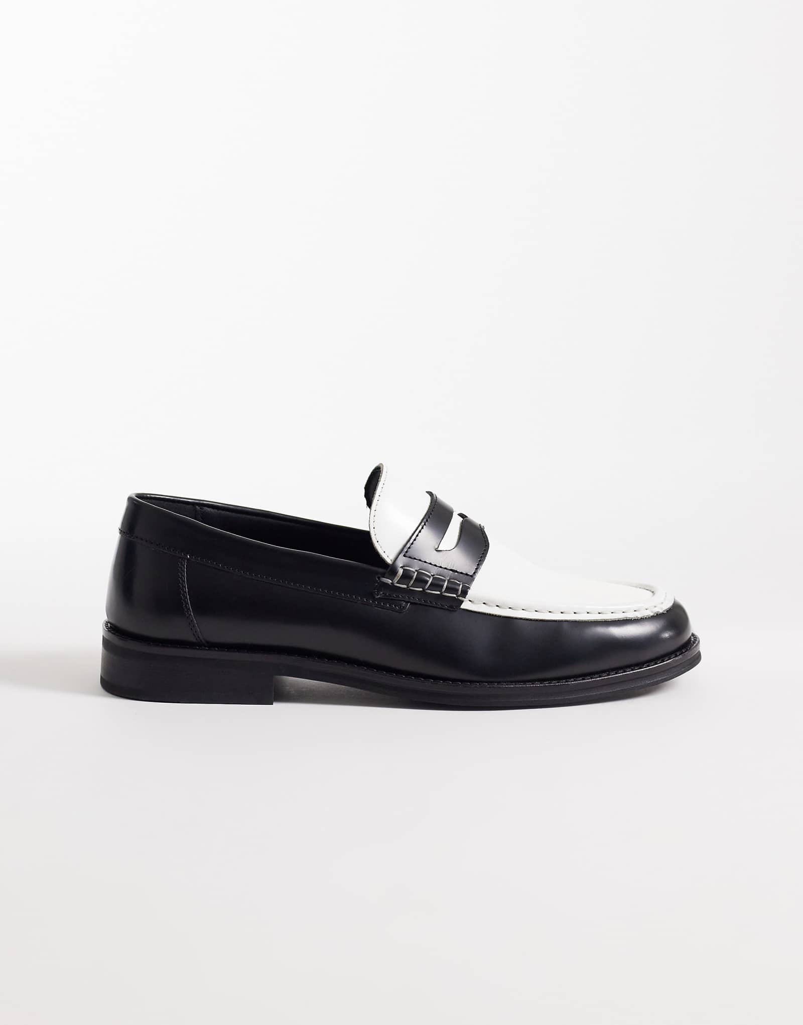 ASOS DESIGN two tone penny loafers in black and off white leather black - white 17390₽