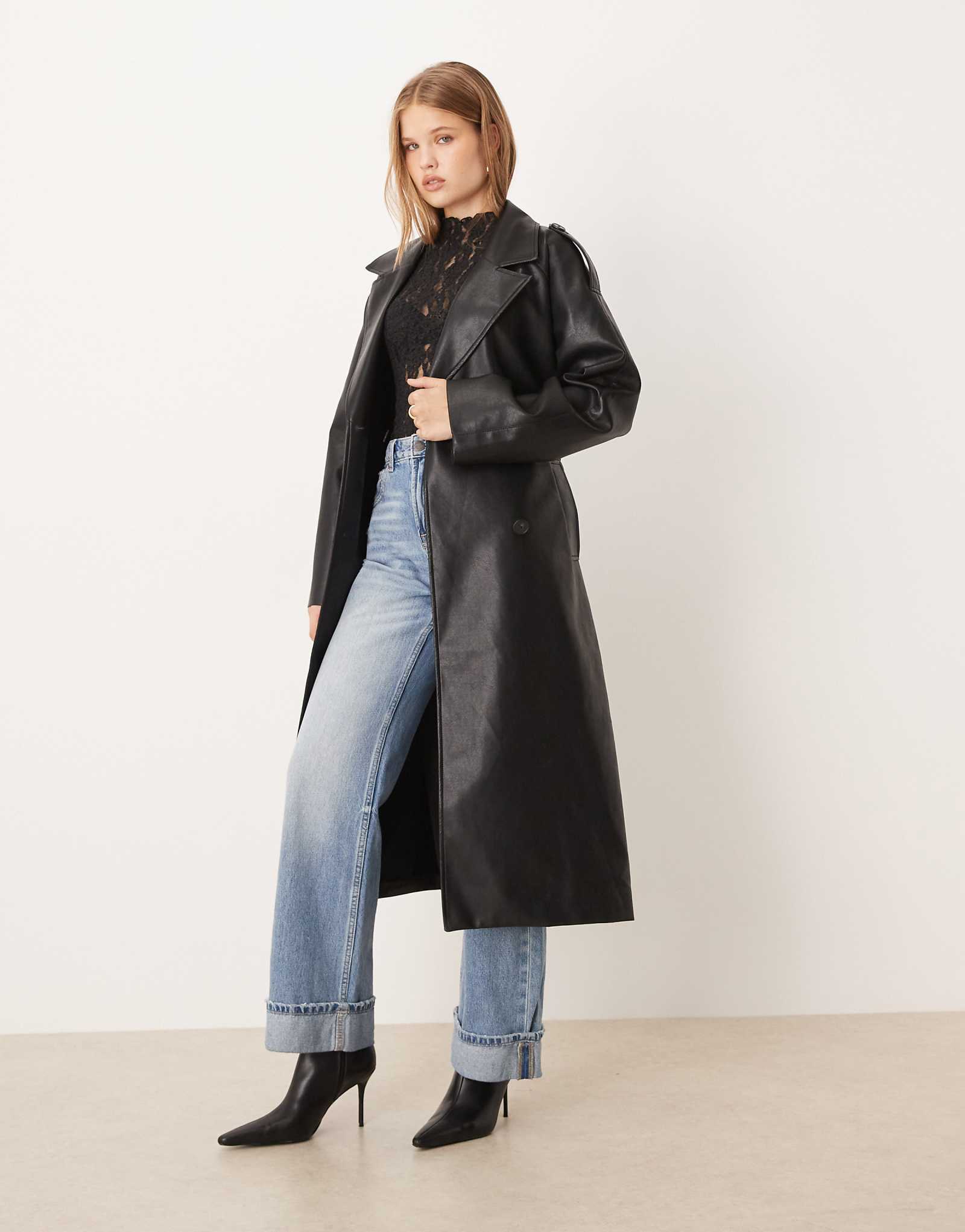Gina Tricot faux leather belted midaxi coat in black 30390₽