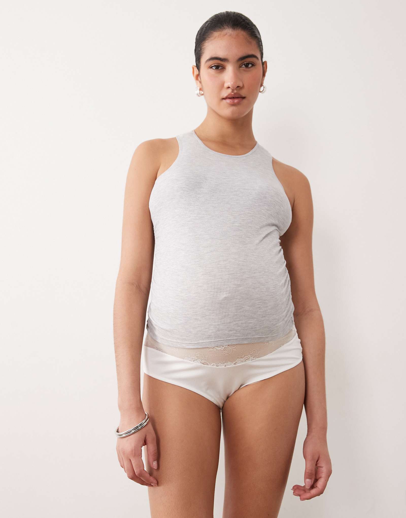 Mamalicious Maternity soft lace 2 pack briefs in white snow white 9090₽