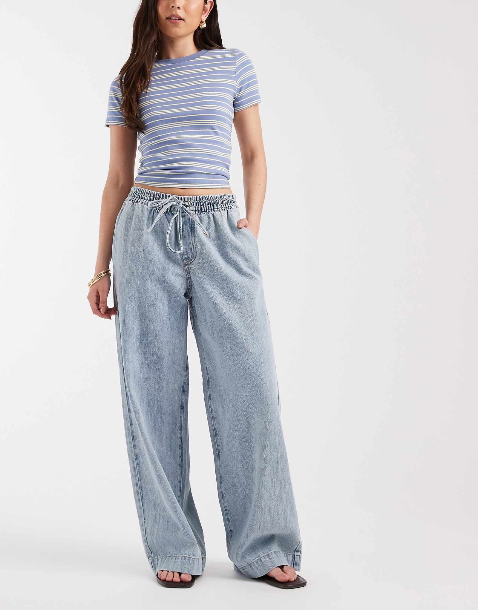 PIECES tie waist wide leg mid rise jeans in light blue light blue denim 16890₽