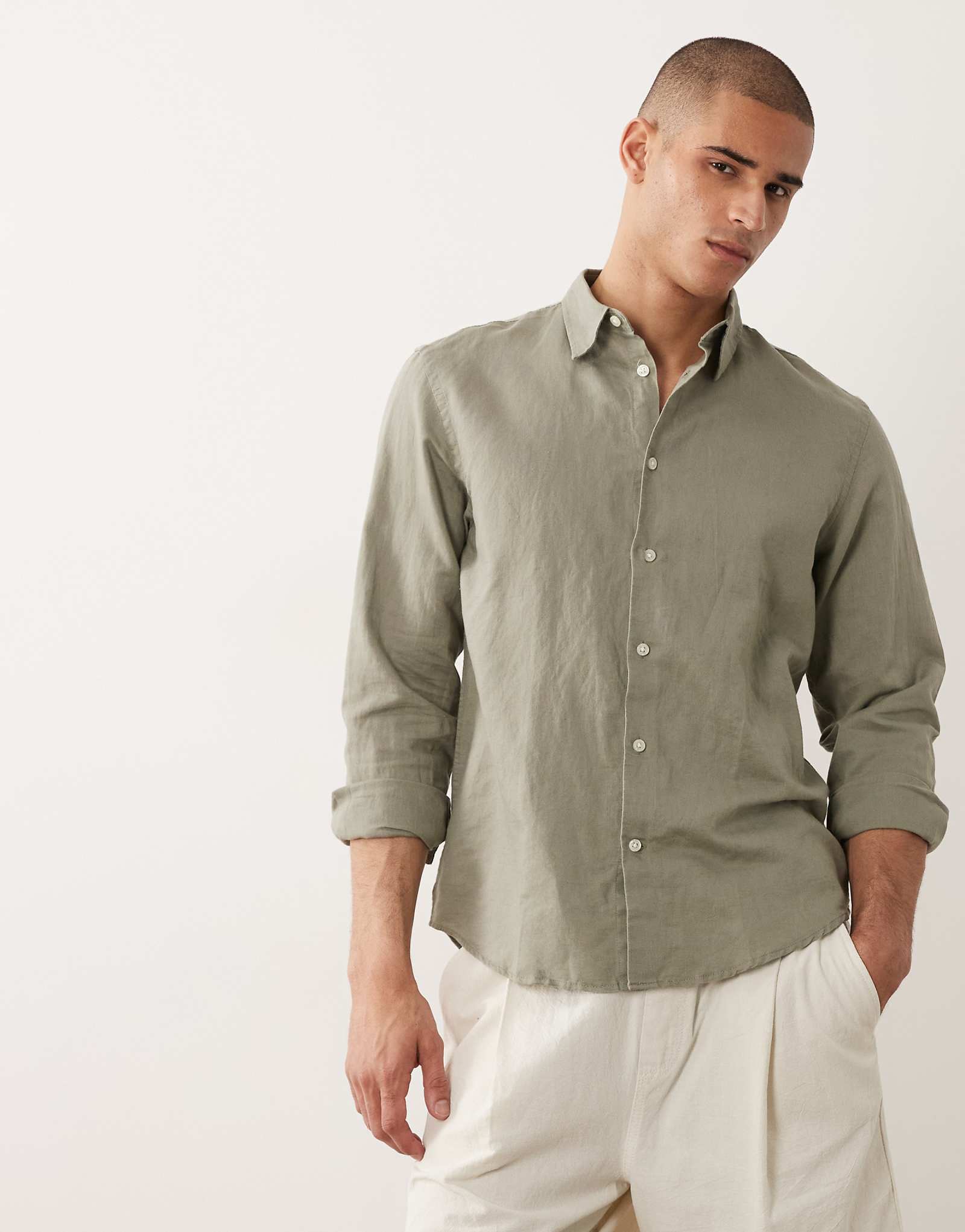 Selected linen blend long sleeve shirt in green vetiver 17390₽
