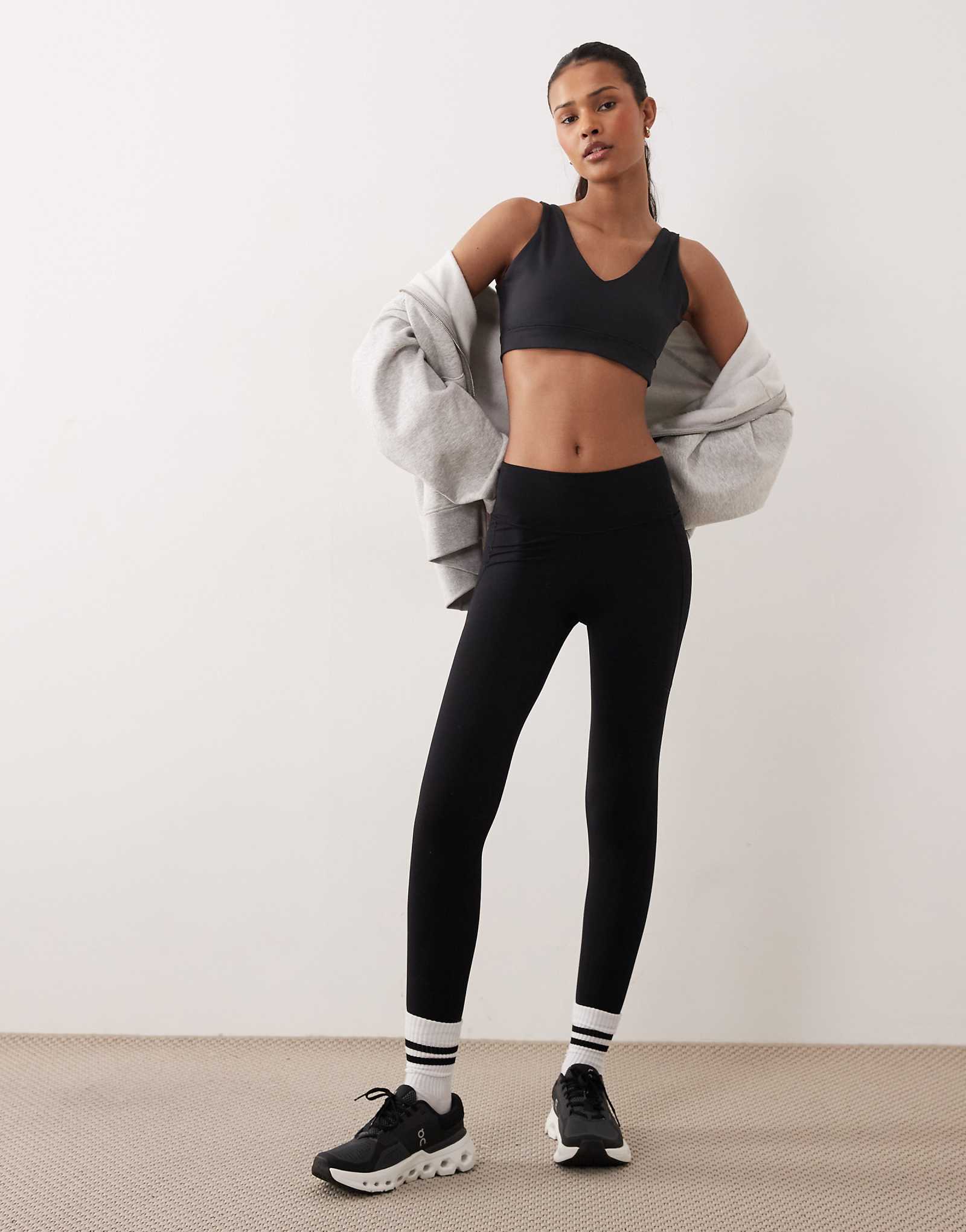 Sweaty Betty Ultimate Studio 78 leggings in black black 26890₽