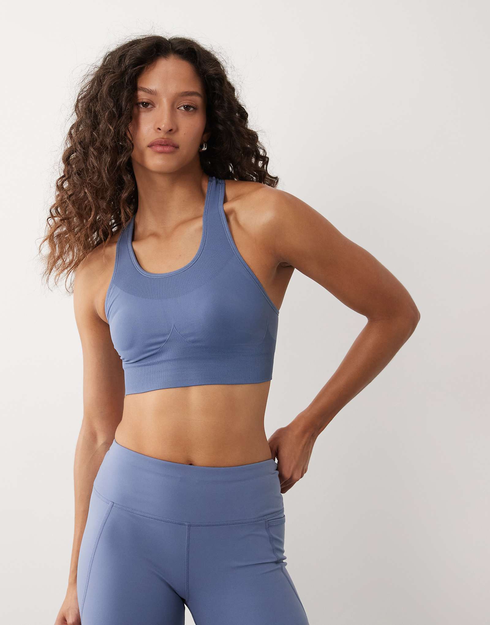 Sweaty Betty Stamina seamless sports bra in blue blue 11790₽