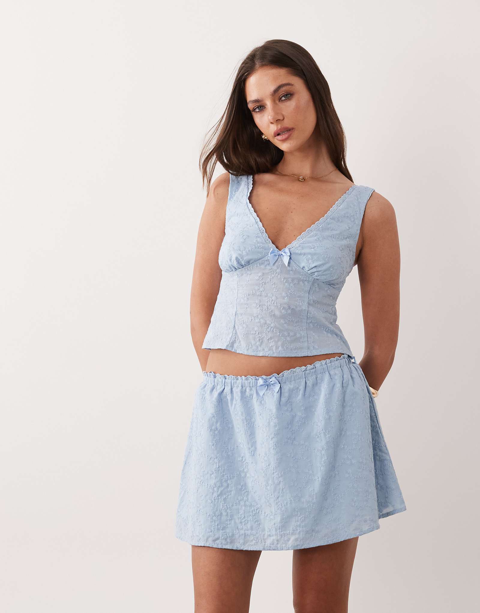 The Frolic Exclusive cotton bow detail ruffle mini skirt in blue blue 8090₽
