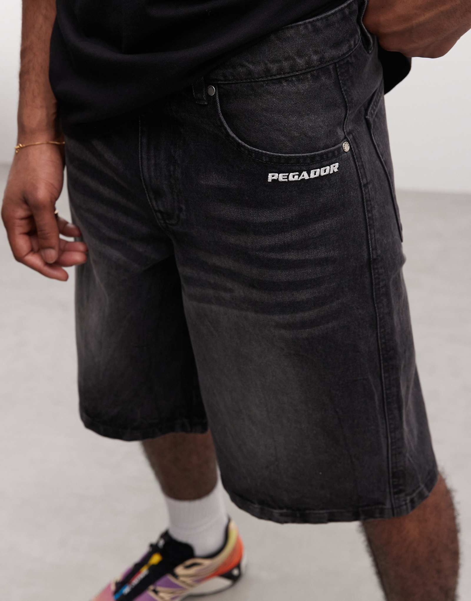 PEGADOR Kolar denim jorts in washed black black