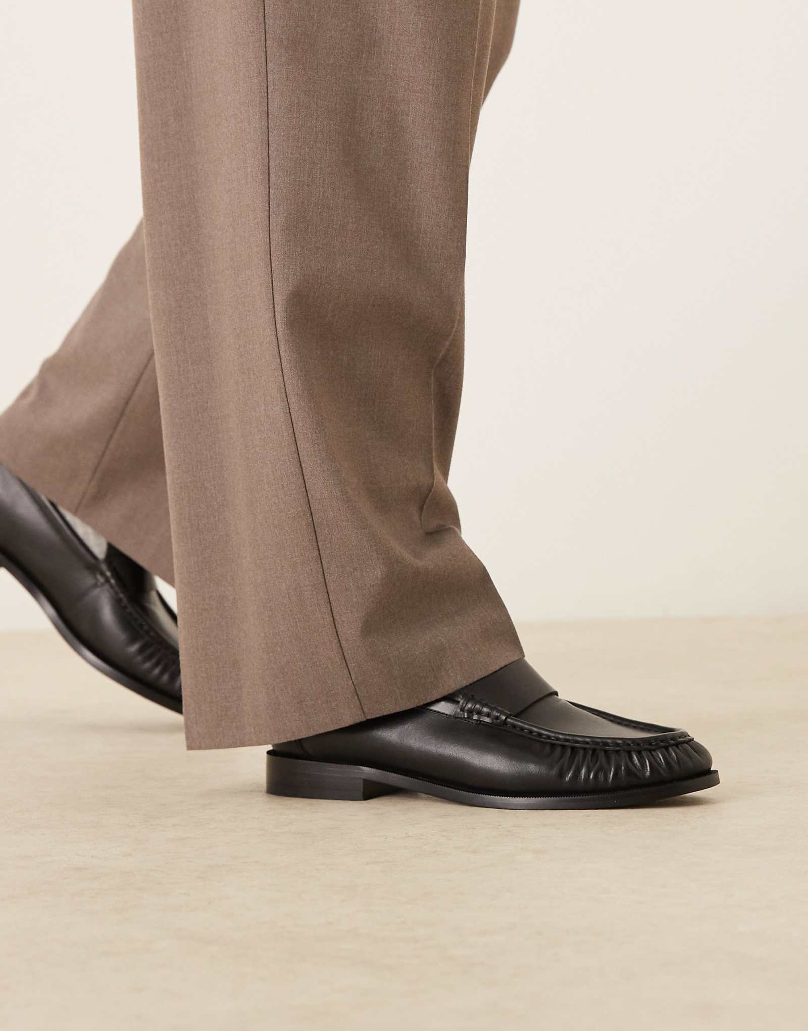 Walk London Riva rouched loafers in black leather black 24790₽