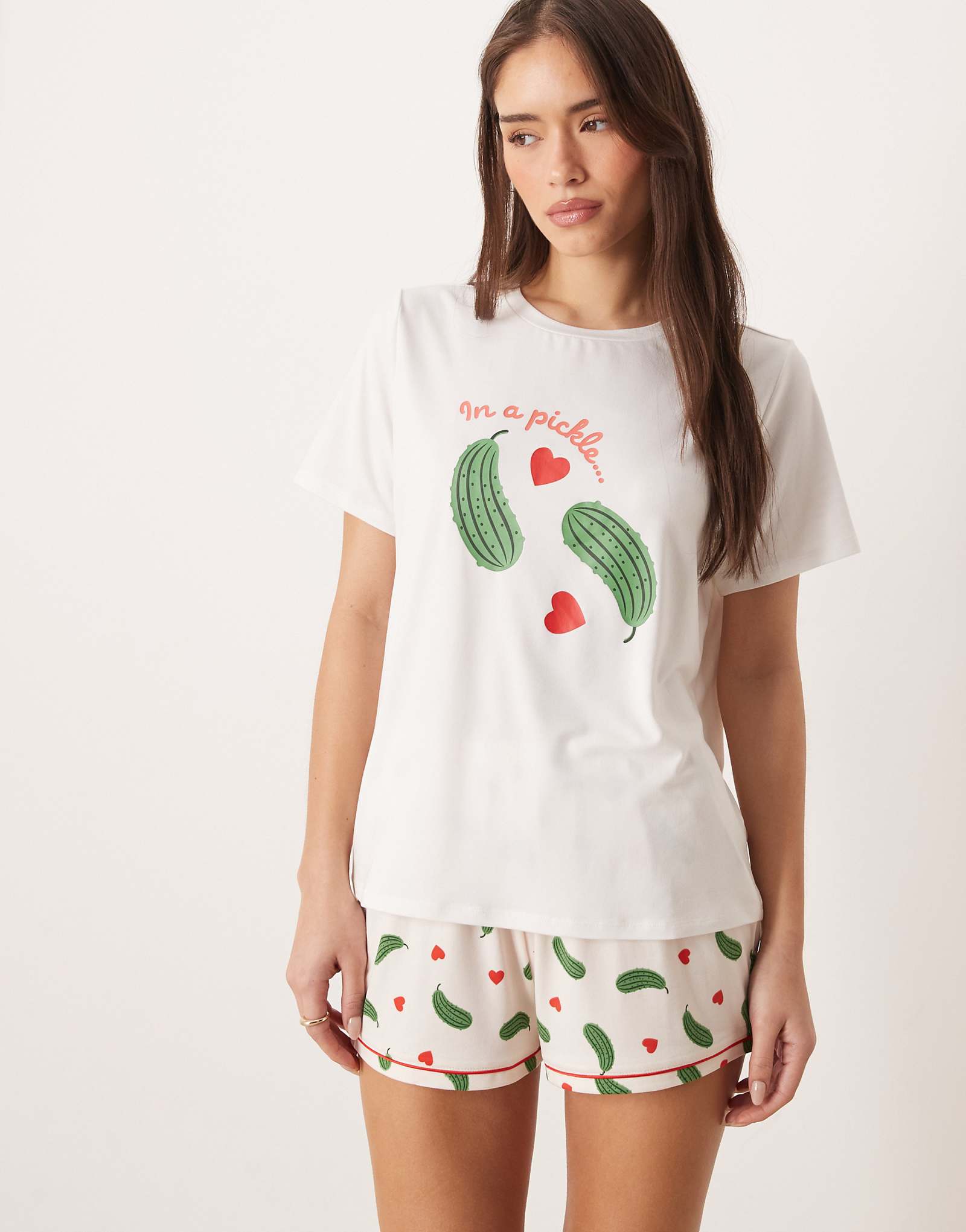 Urban Threads jersey t-shirt and shorts pajama set in pickle heart print multi 6390₽