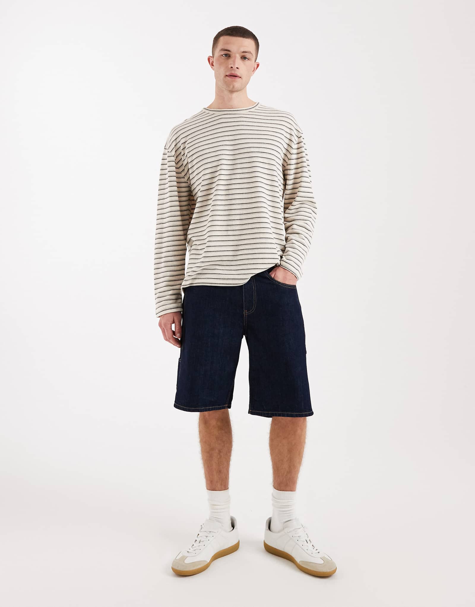 Tommy Jeans Jaimie relaxed denim shorts in dark wash blue denim dark 15490₽