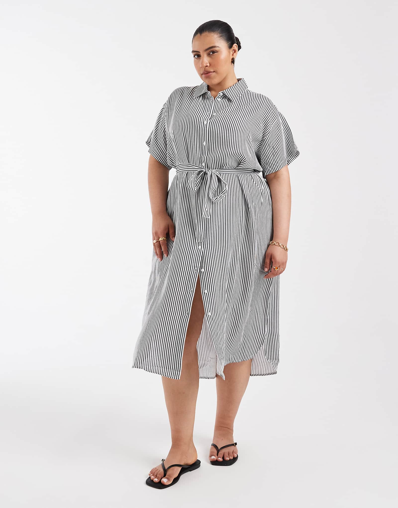 Vero Moda Curve shirt midi dress with tie belt in navy and white stripes india ink 11190₽