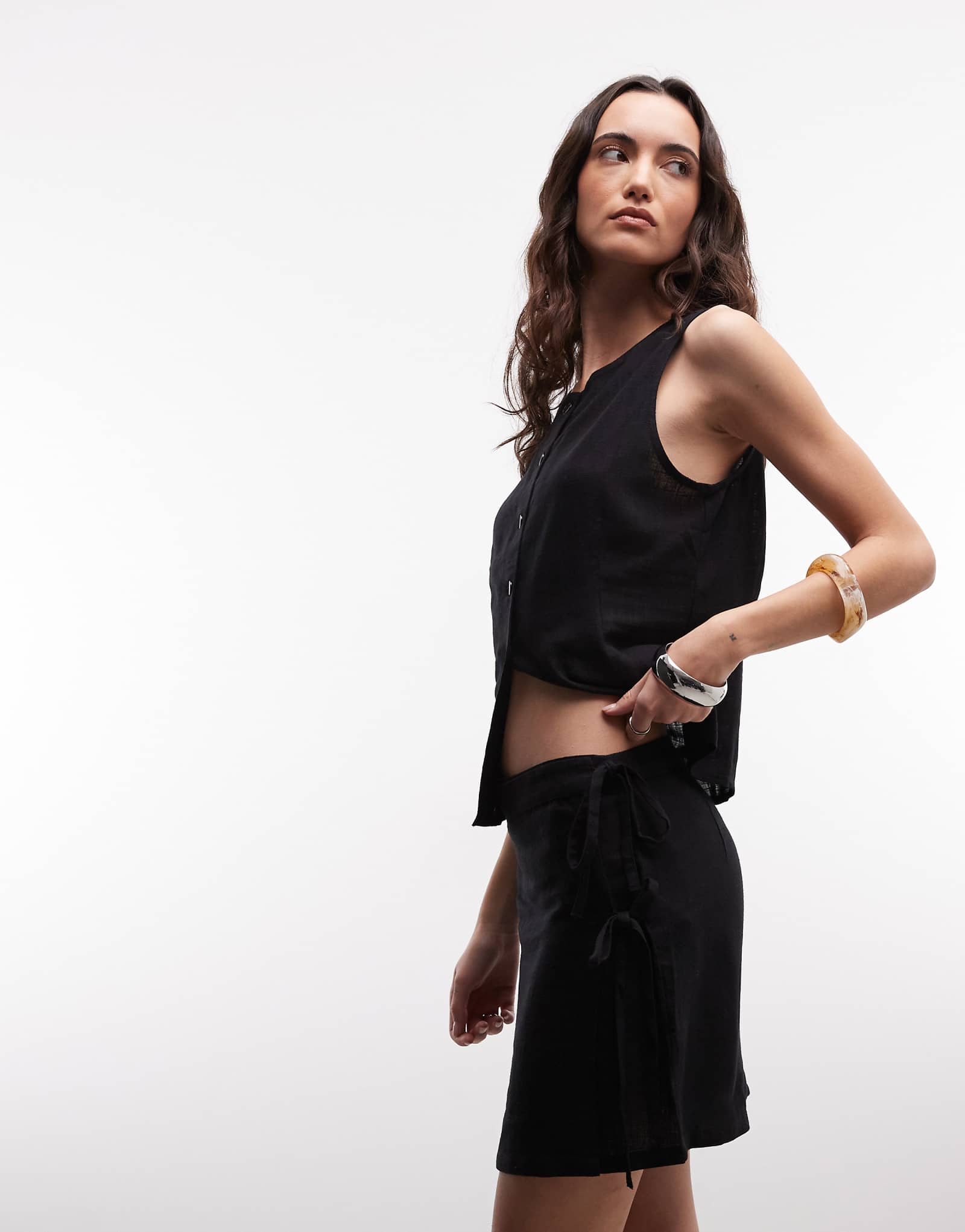 Noisy May linen mix vest in black - part of a set black 10490₽