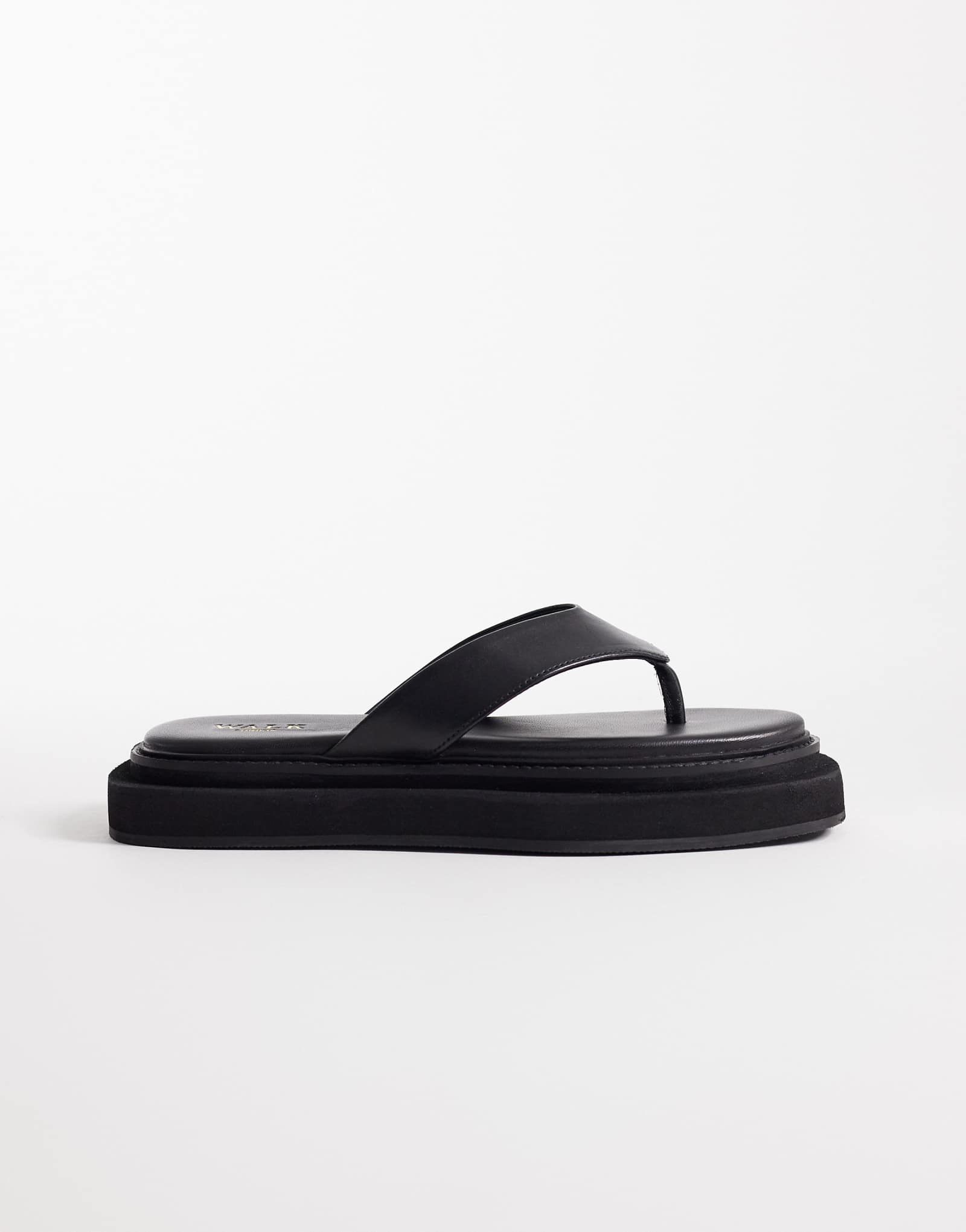 Walk London Berlin toe post sandals in black leather black 22290₽