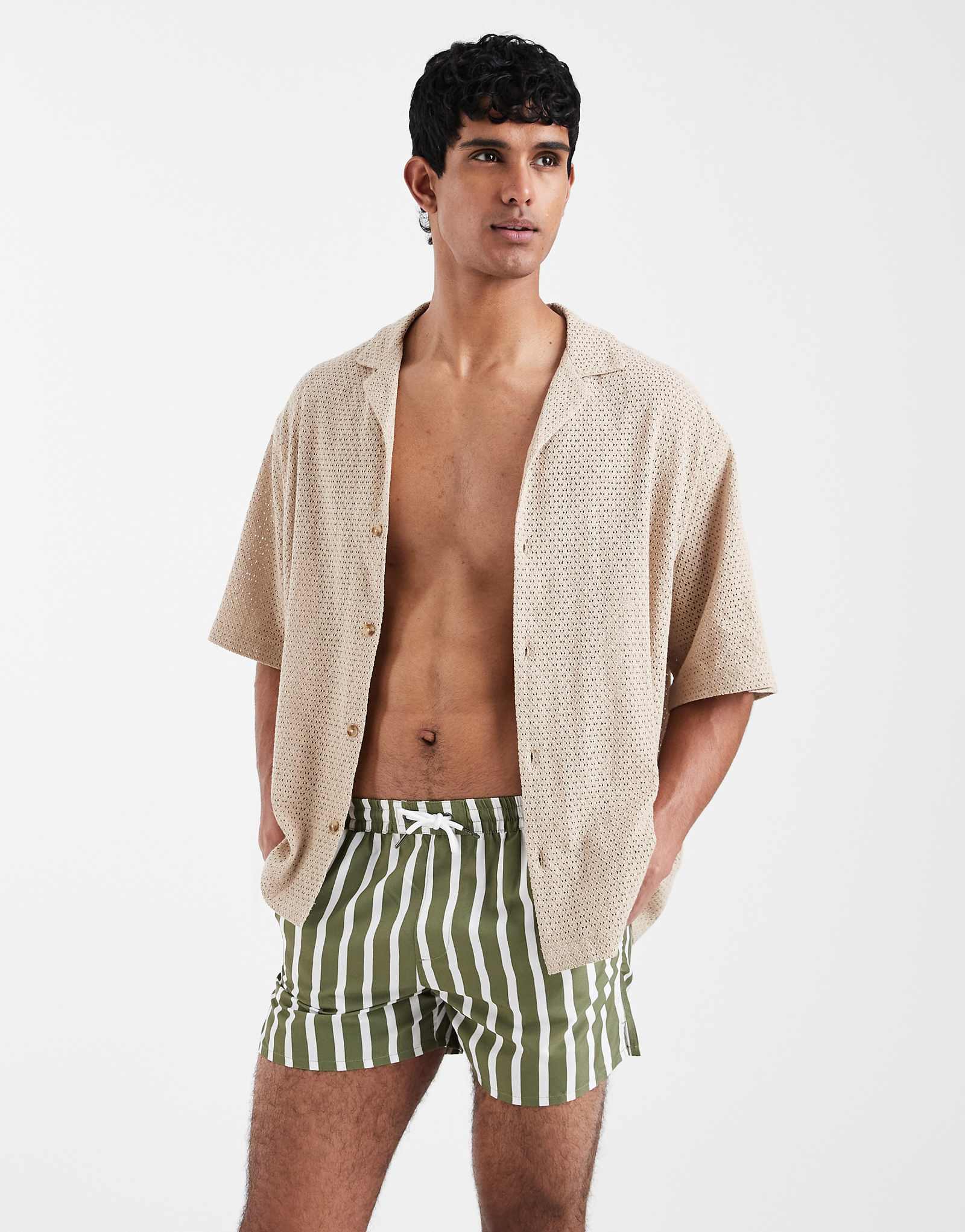 Aray swim shorts in khaki stripe khaki 5390₽