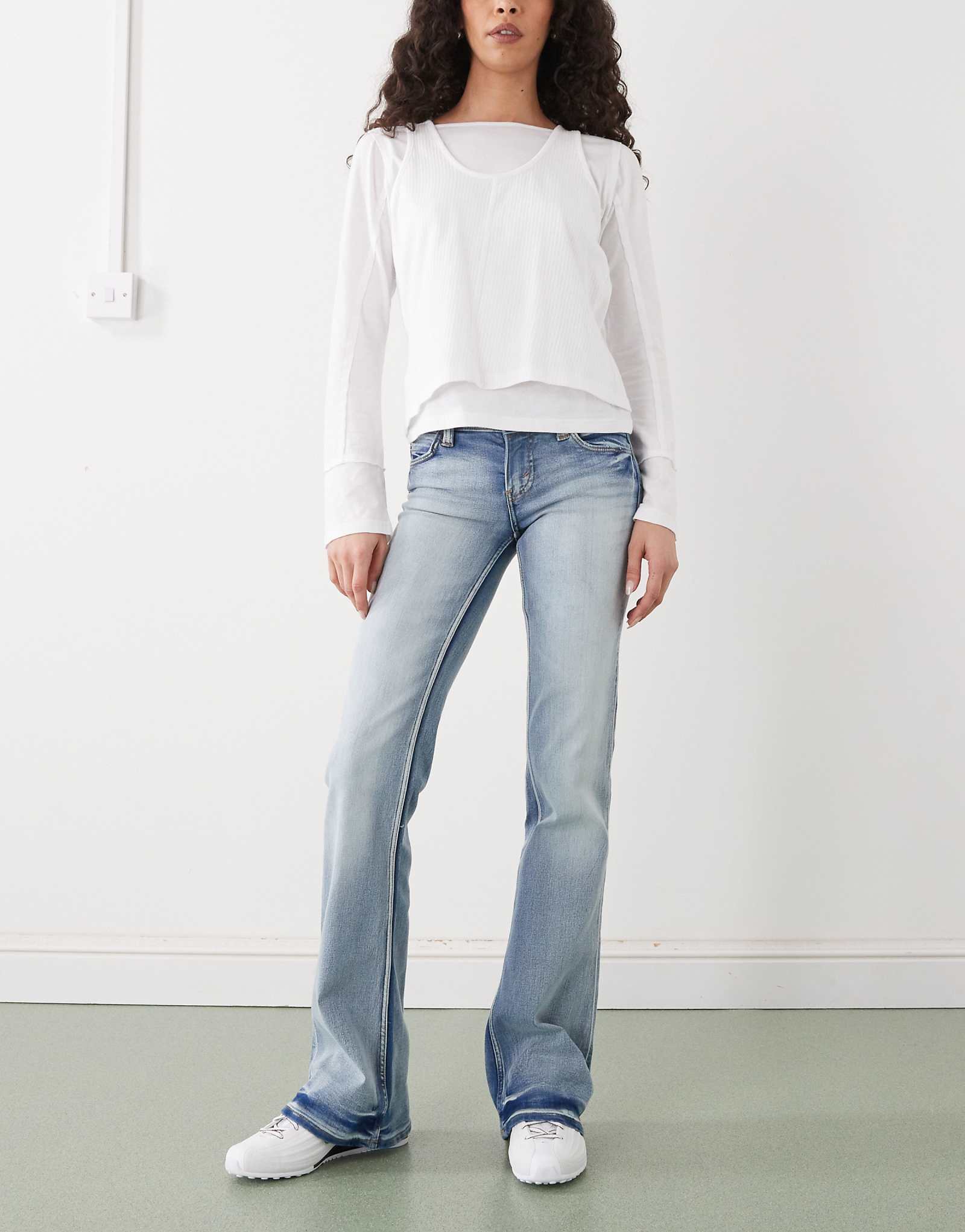 Cheap Monday Booty Bei stretch low rise bootcut jeans in blue moon blue moon 9690₽