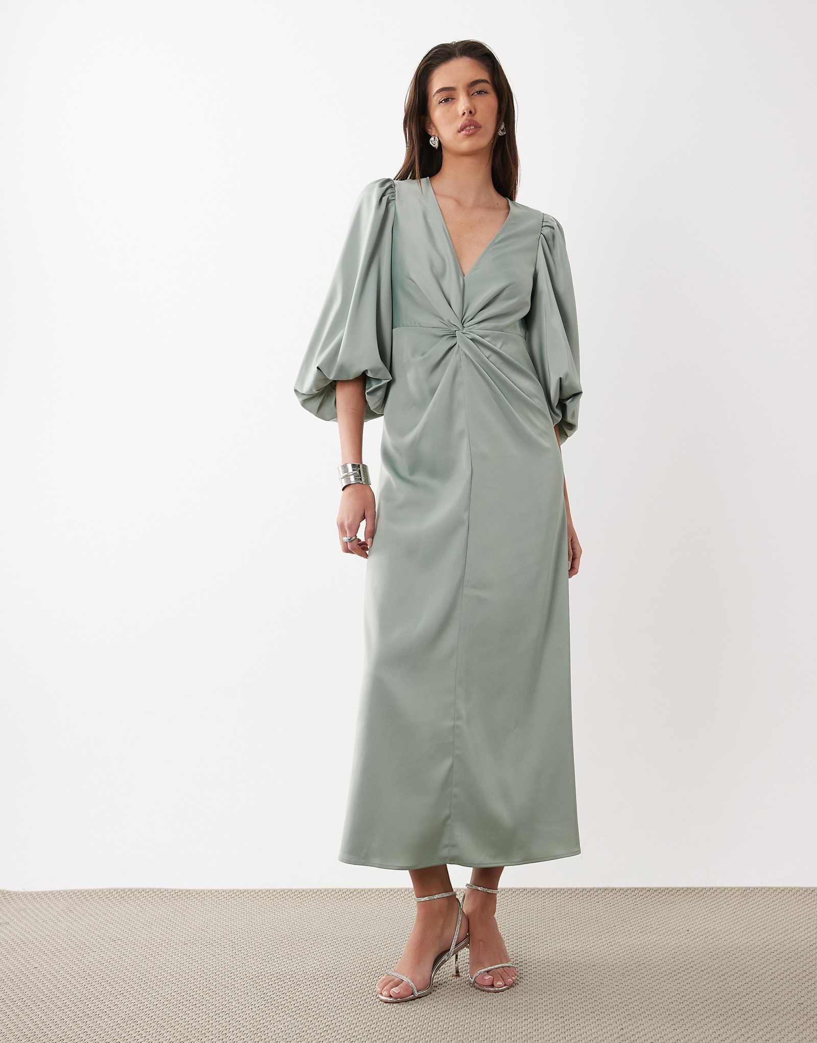 YAS knot front volume sleeve satin midi dress in milieu green green milieu 25190₽