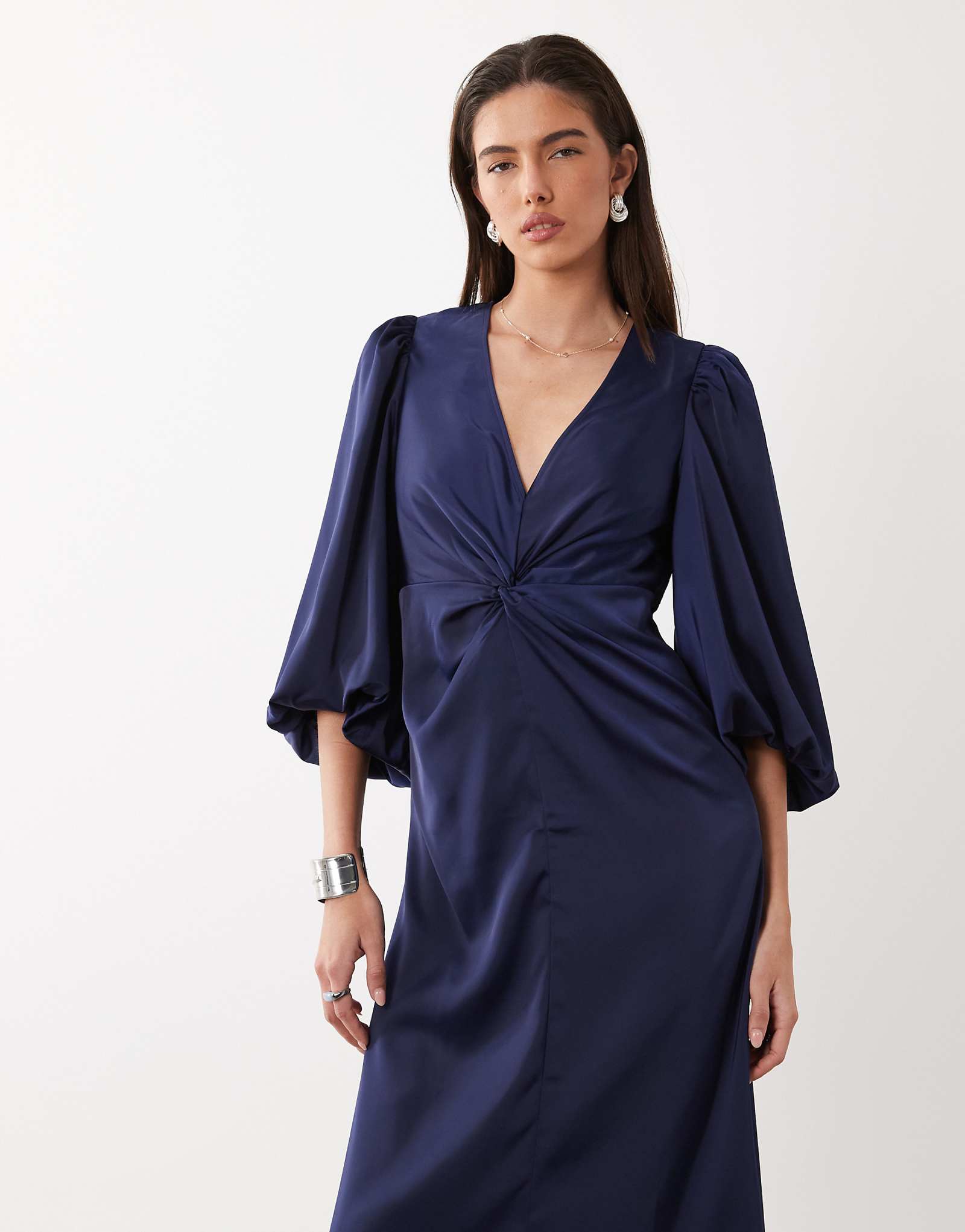 YAS knot front volume sleeve satin midi dress in dark navy evening blue 25190₽