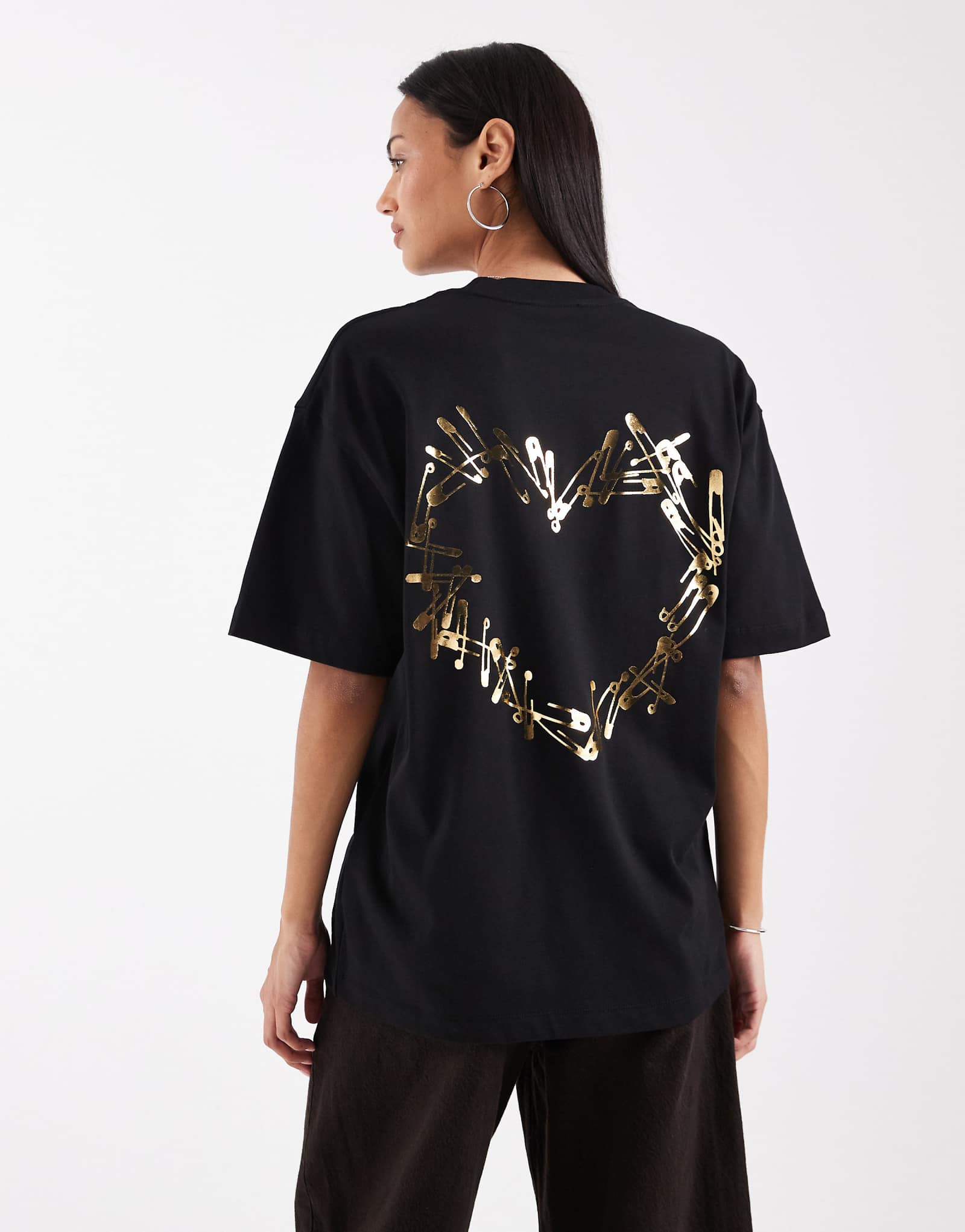 AllSaints Cora Etta floral back graphic T-shirt in black black 17790₽