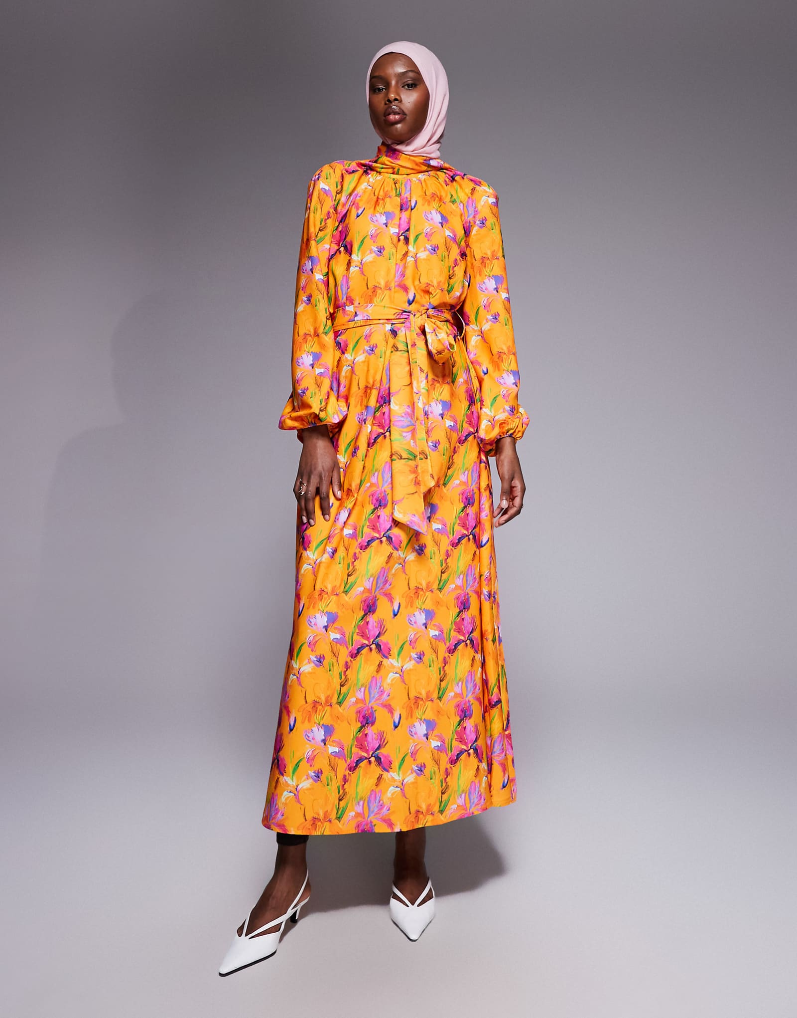 IYAL satin high neck tie waist long sleeve maxi dress in orange floral print orange 30190₽