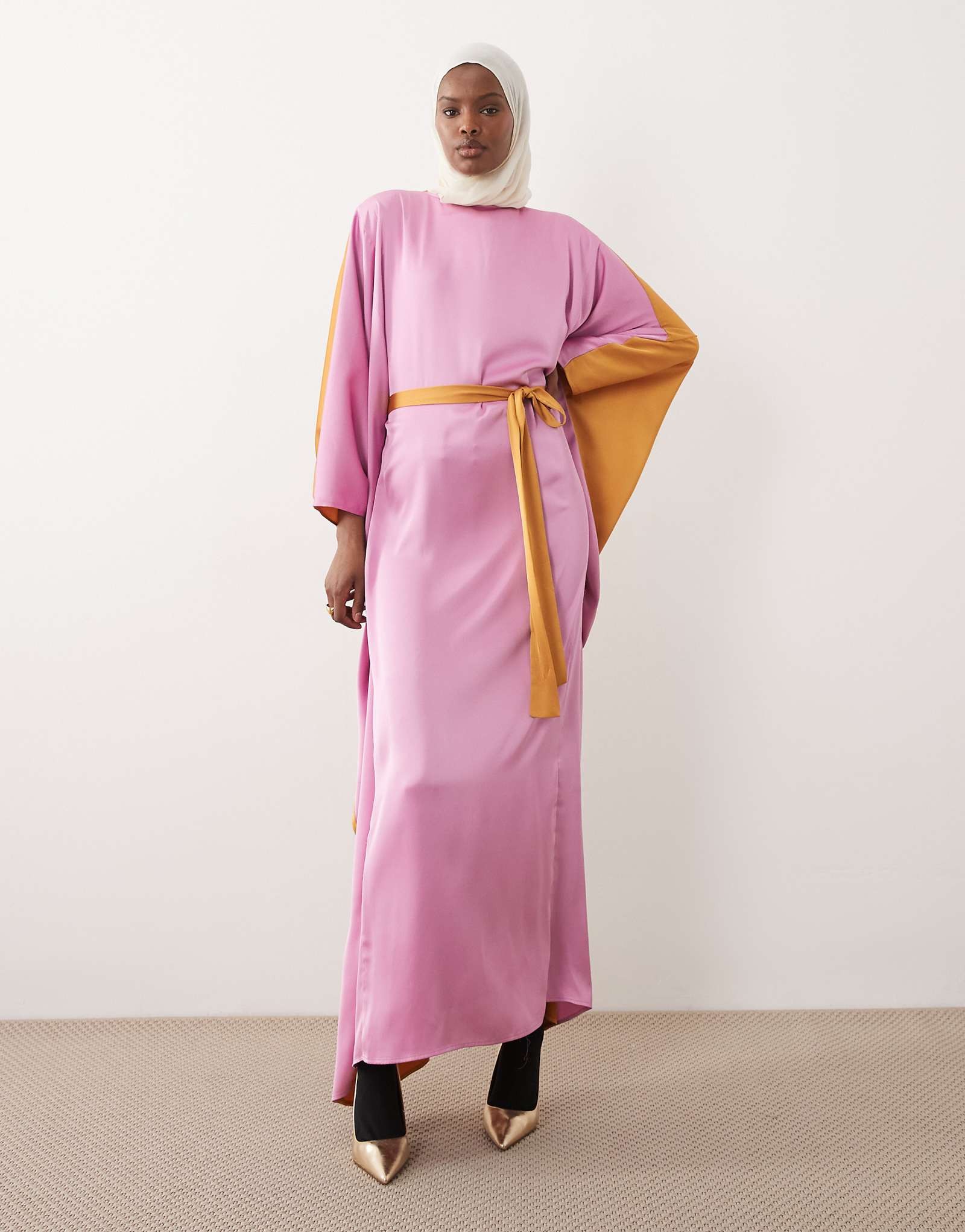 IYAL long sleeve tie waist maxi dress in contrast pink and orange pink 30190₽