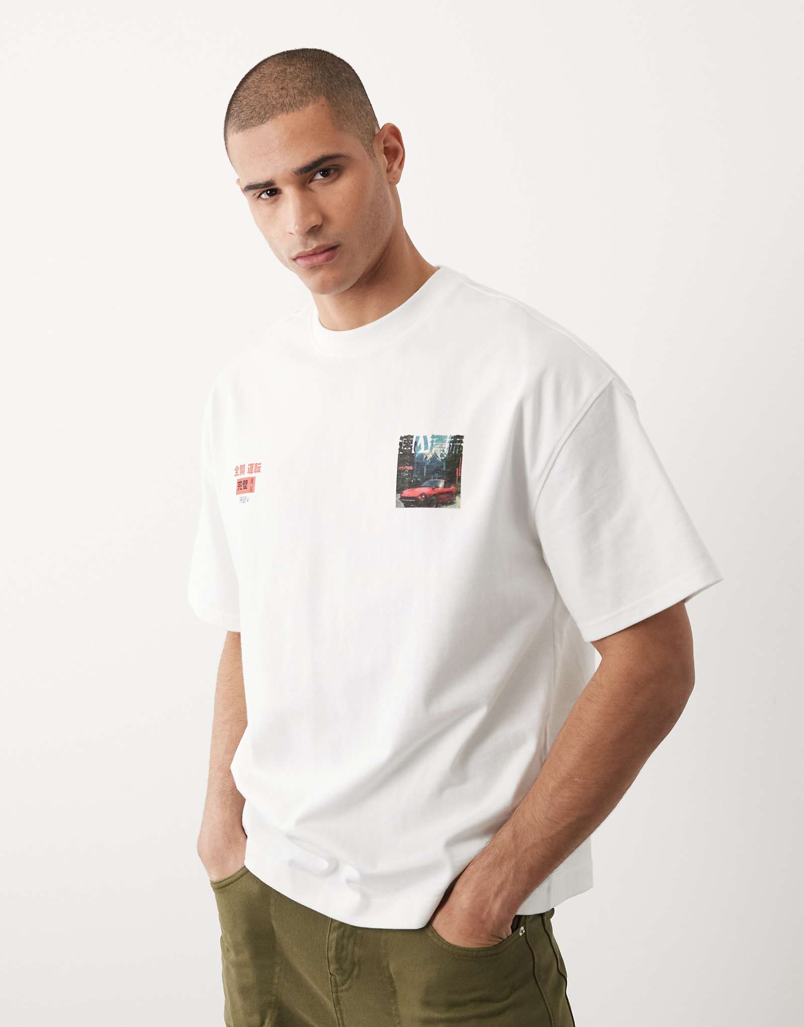 River Island Japanese carmountain printed T-shirt in white white 9290₽