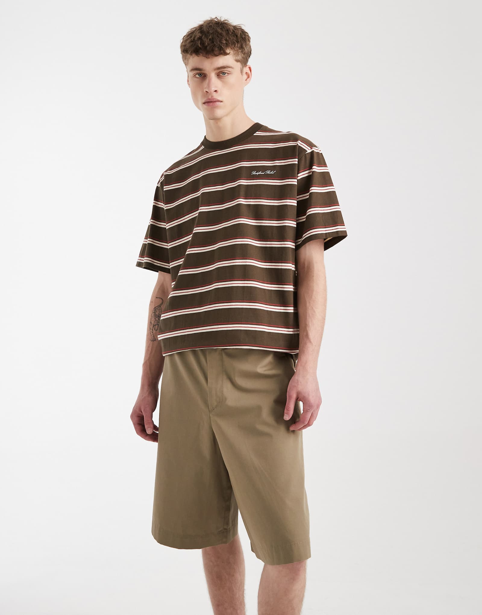Redefined Rebel Damian baggy shorts in beige beige 10190₽