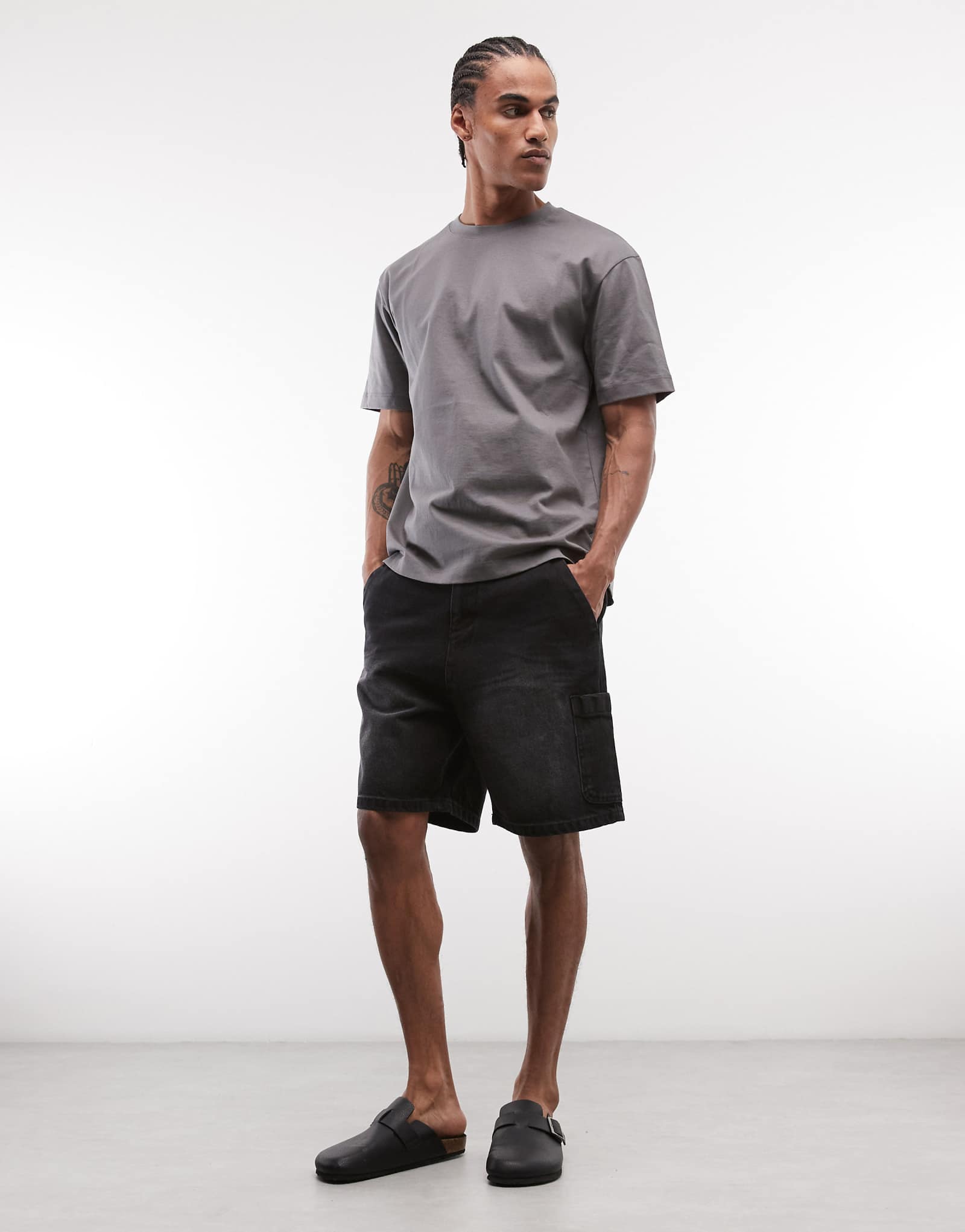 Faded Store workshop cargo shorts in washed black washed black