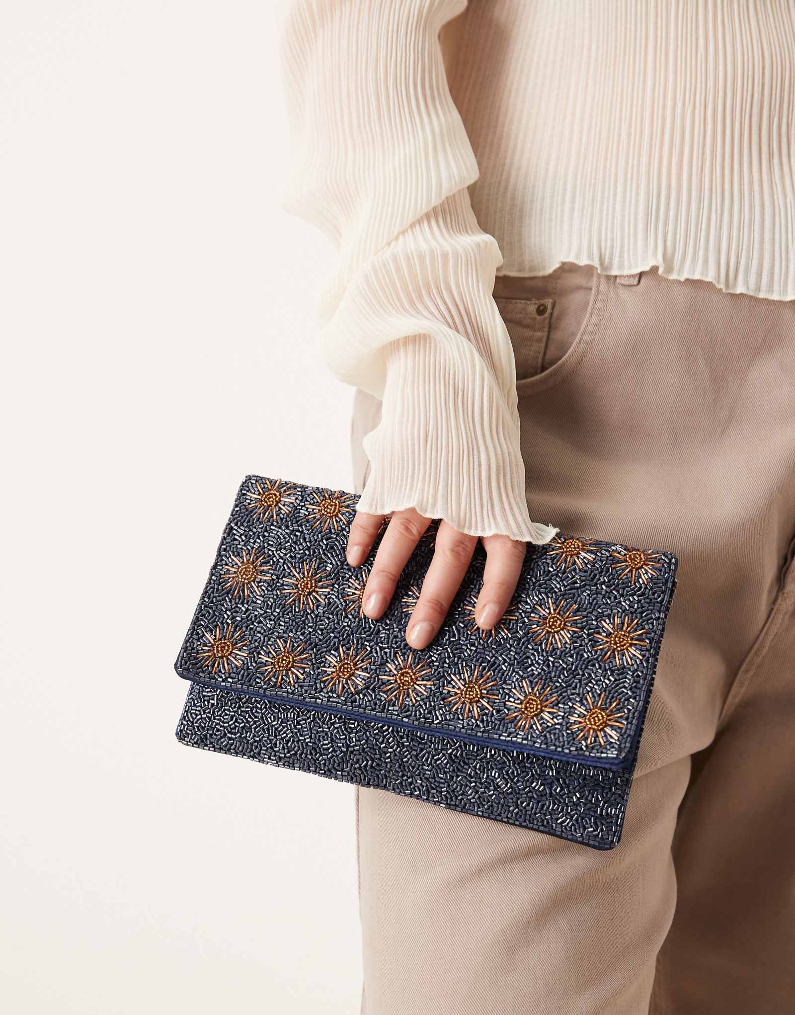 True Decadence floral embellished clutch bag in blue and bronze mid blue 10090₽