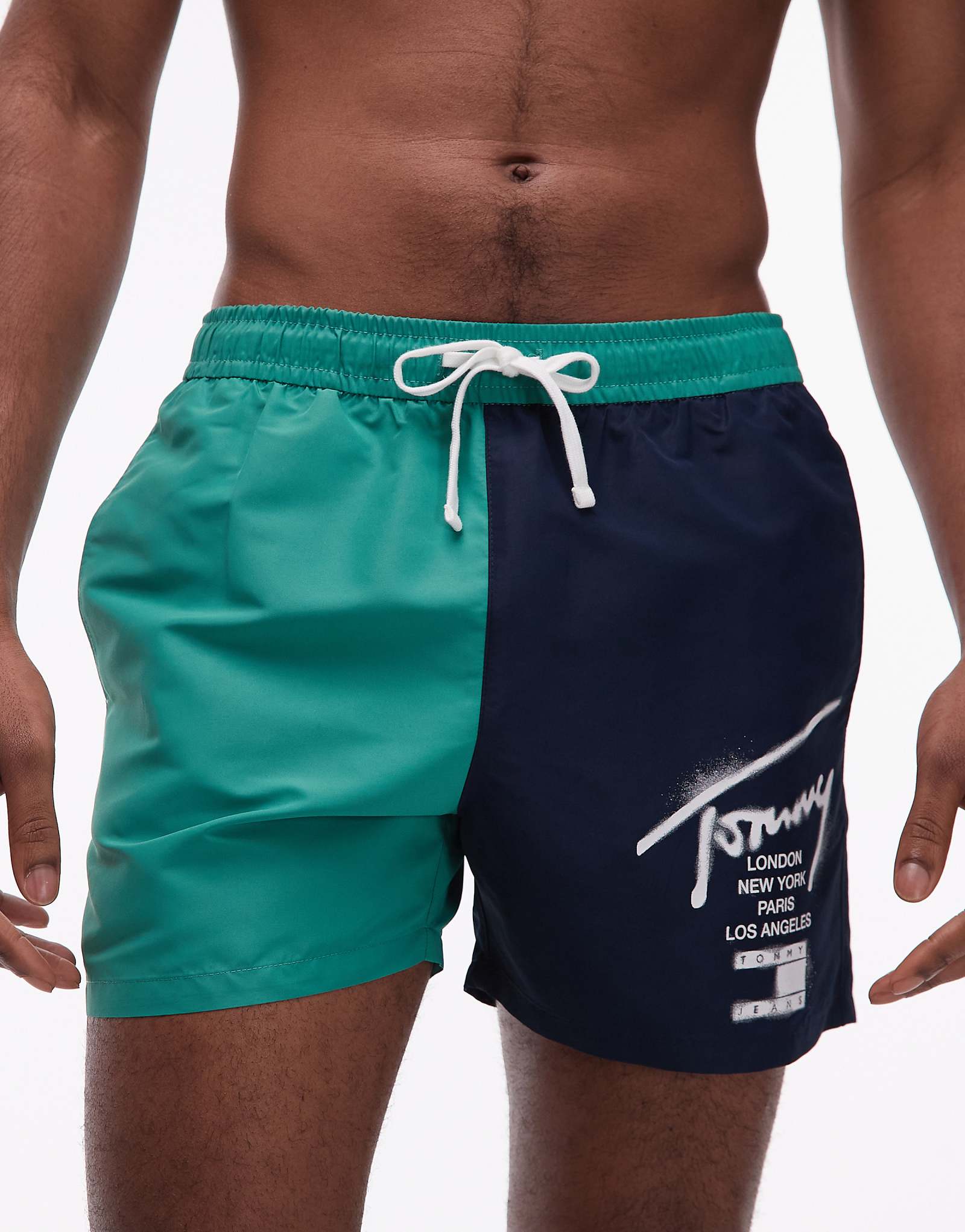 Tommy Hilfiger drawstring swim shorts in green -amp navy bahama green 18590₽