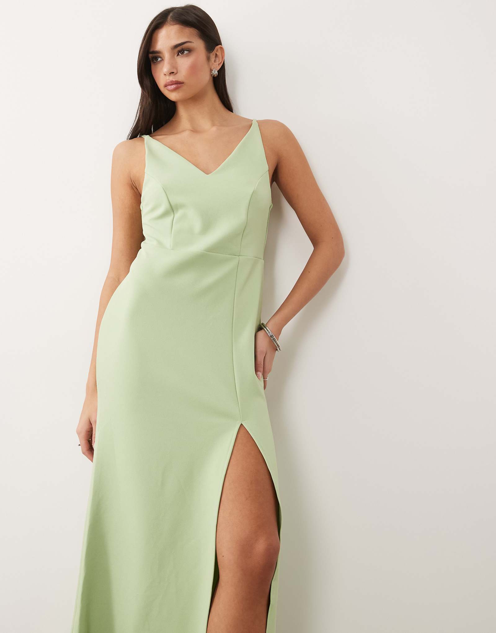 VILA deep v neck maxi dress with leg split in sage green smoke green 16890₽
