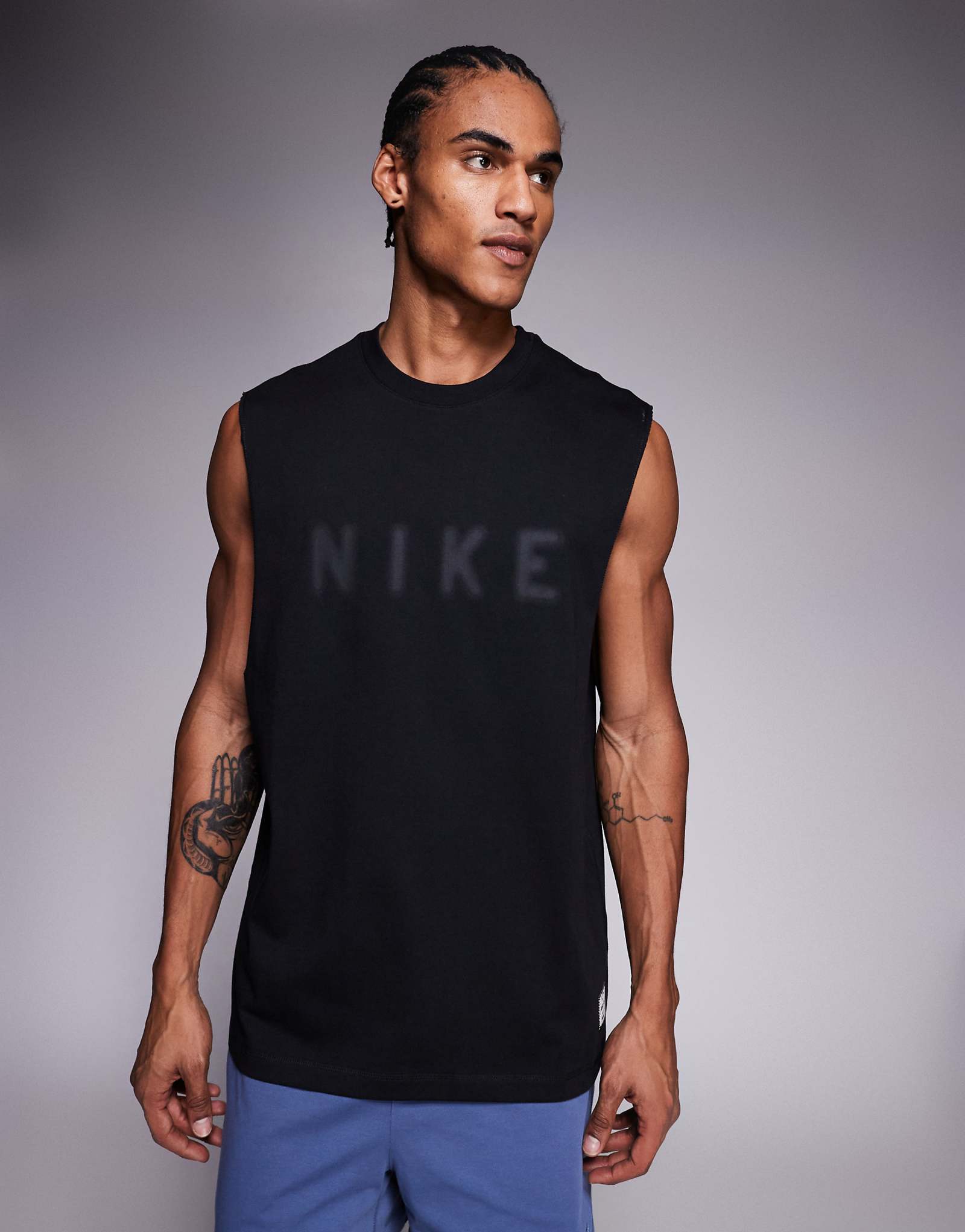 Nike Training Dri-FIT tank top in black black 11590₽