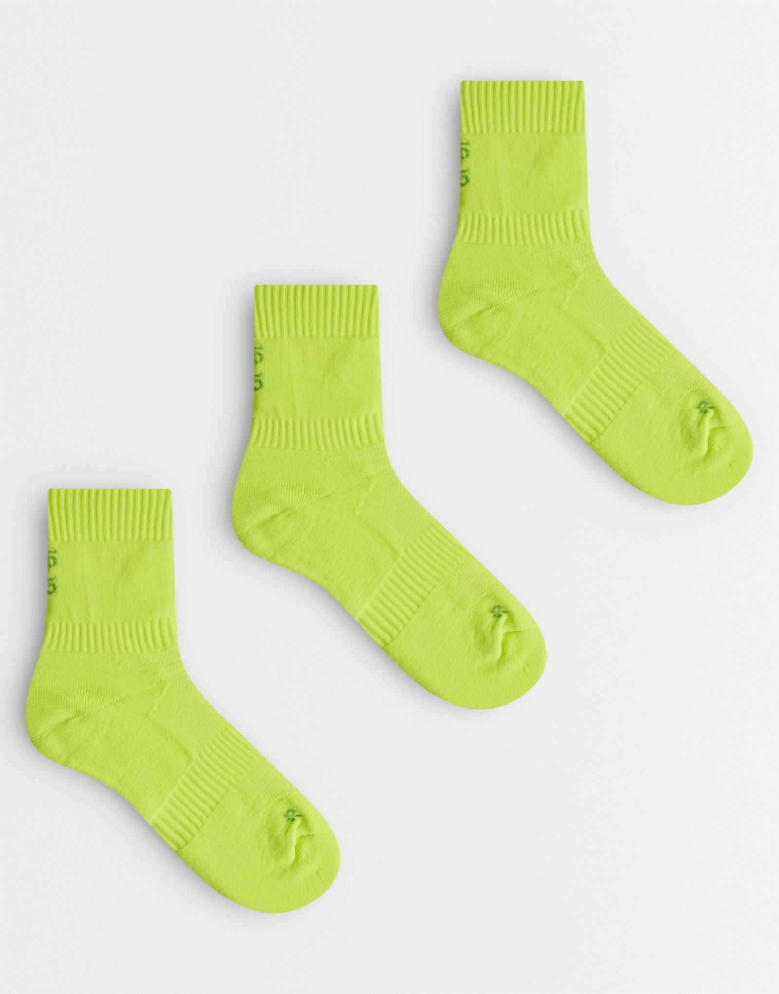 4505 Premium running socks 3 pack with arch support and antibacterial finish in lime lime 4490₽