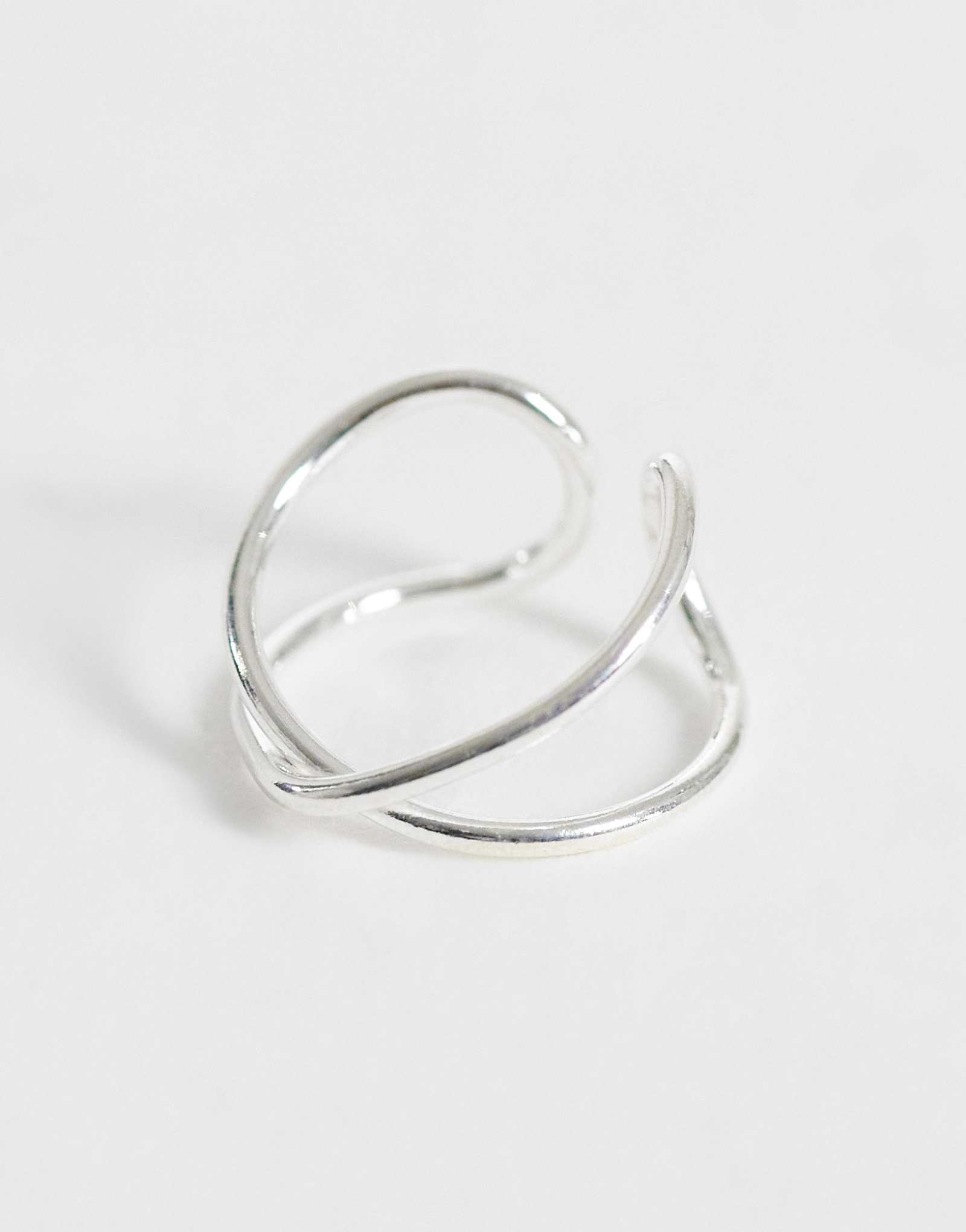 Kingsley Ryan crossover ear cuff in sterling silver silver 1990₽