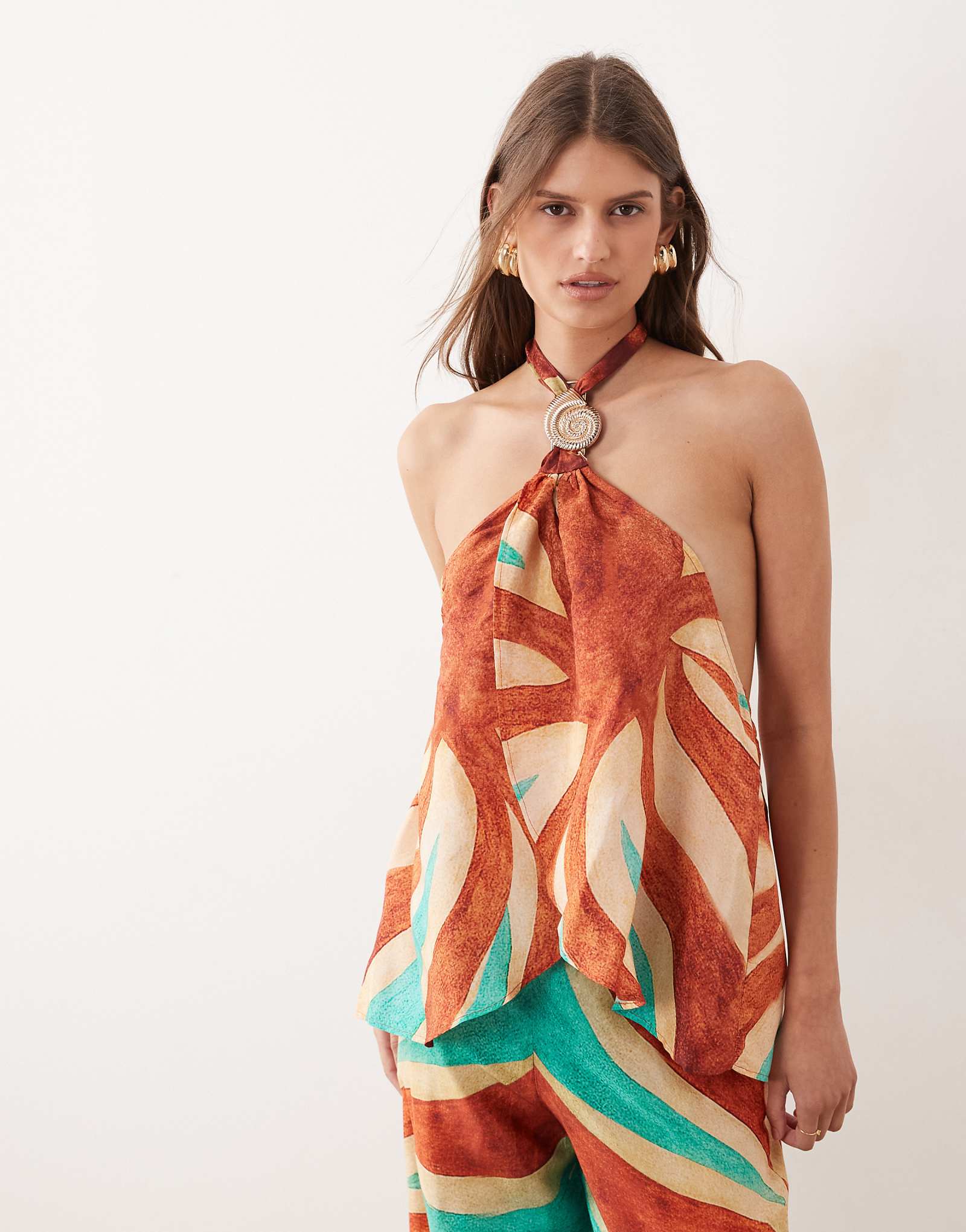 River Island swirl print halterneck top in brown - part of a set brown - medium 11590₽