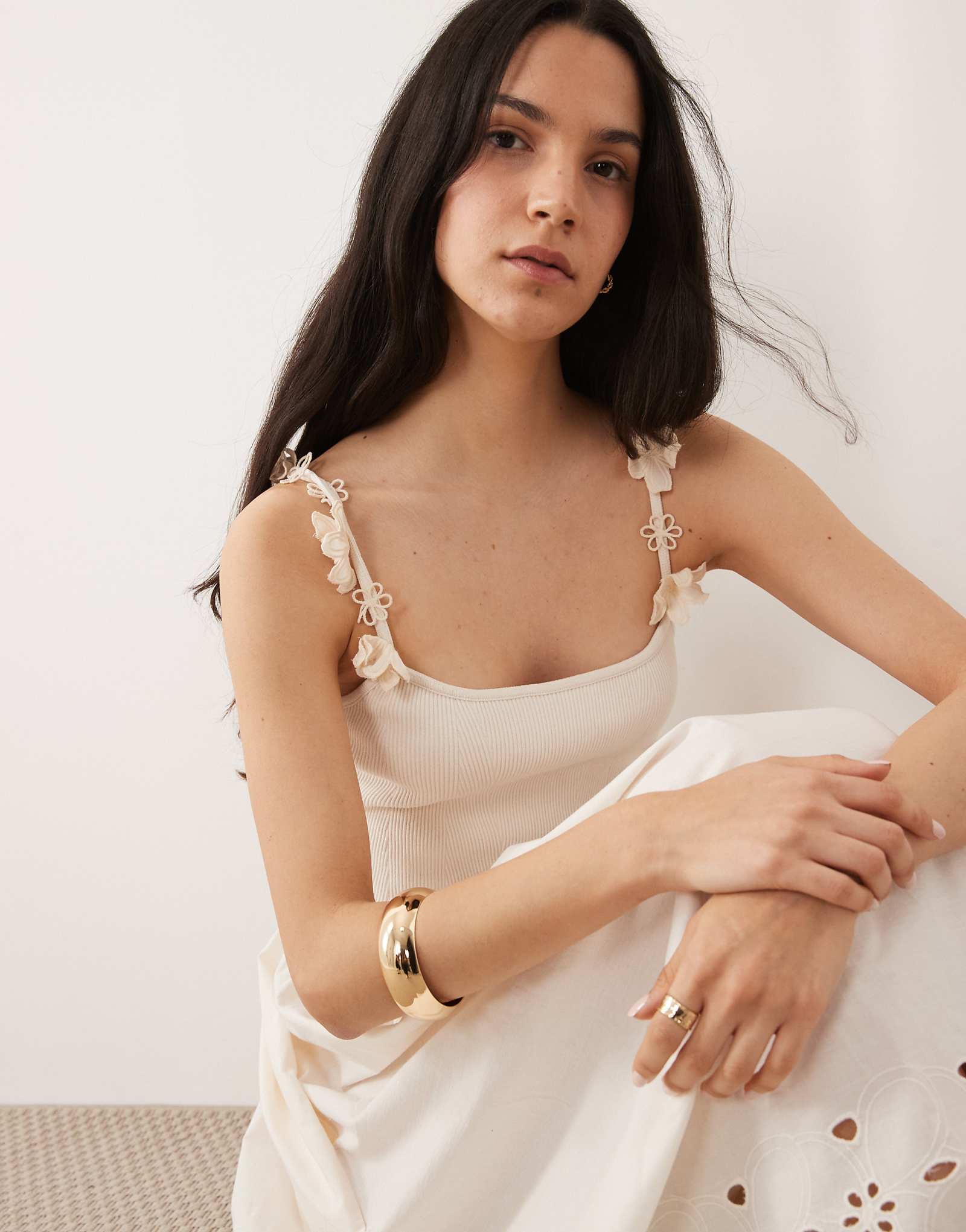 River Island broderie floral strap maxi dress in cream cream 21690₽