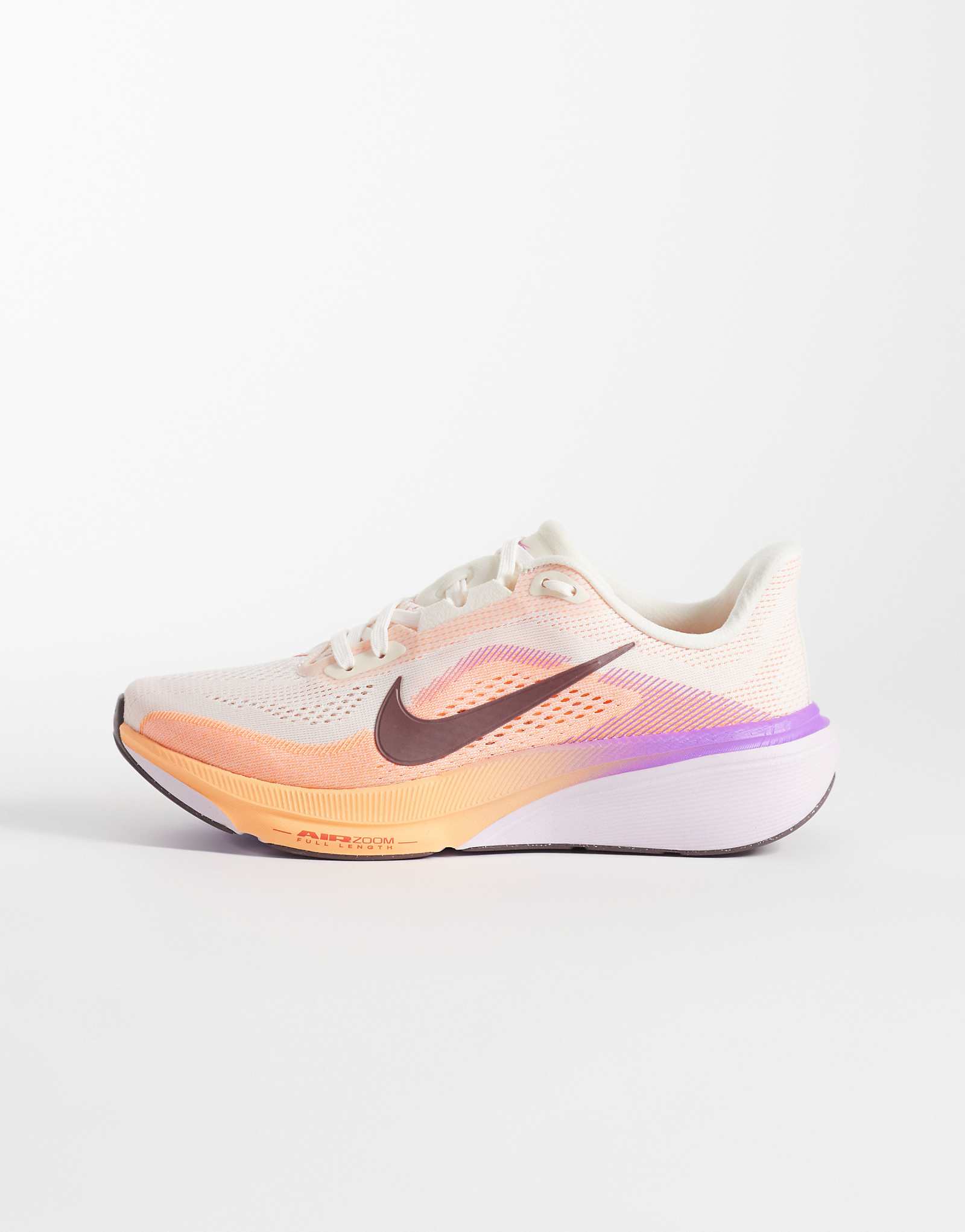 Nike Running Pegasus 42 sneakers in purple and beige purple 28090₽