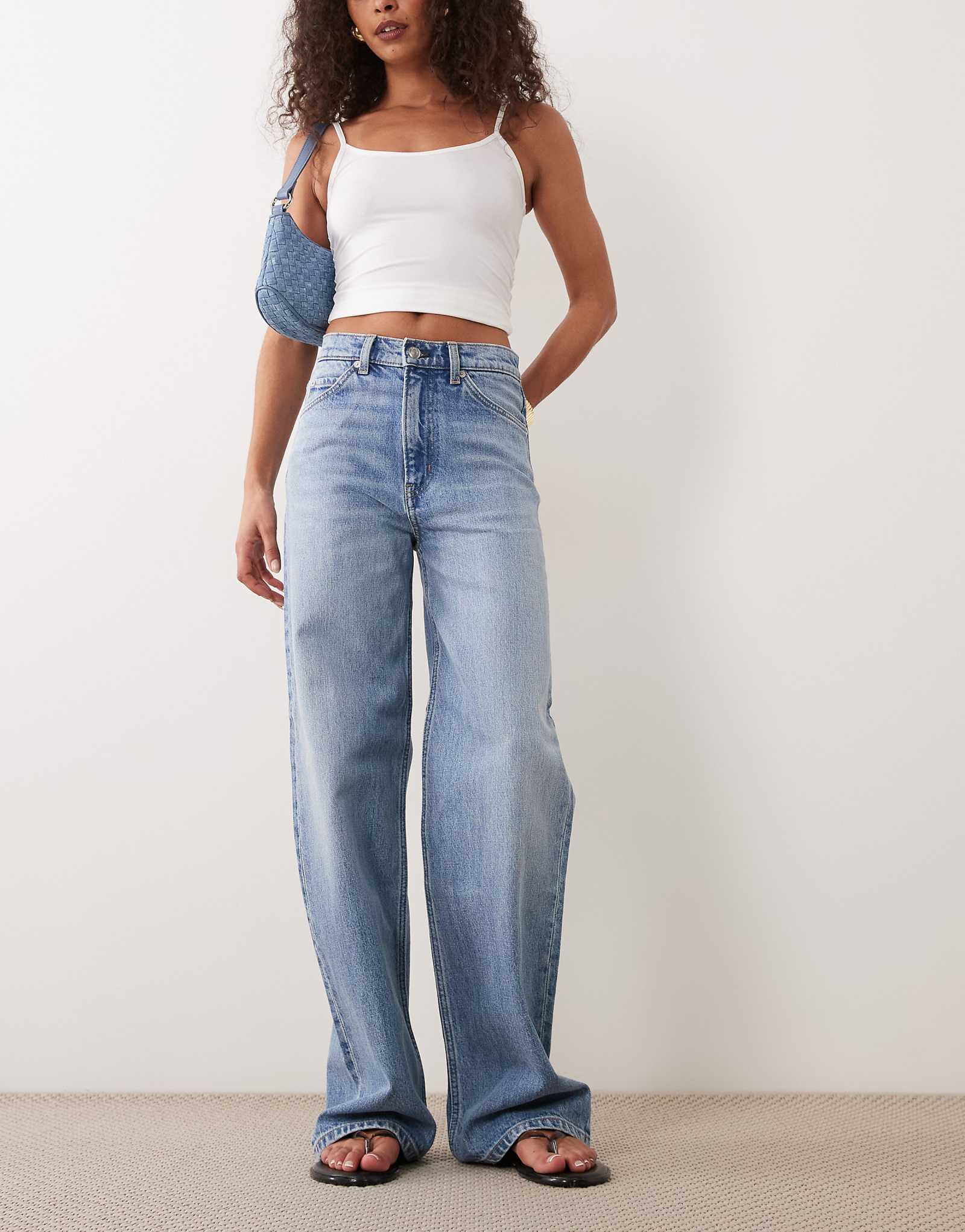 ARKET Lupine five pocket high rise wide leg jeans in light blue wash light blue 23990₽