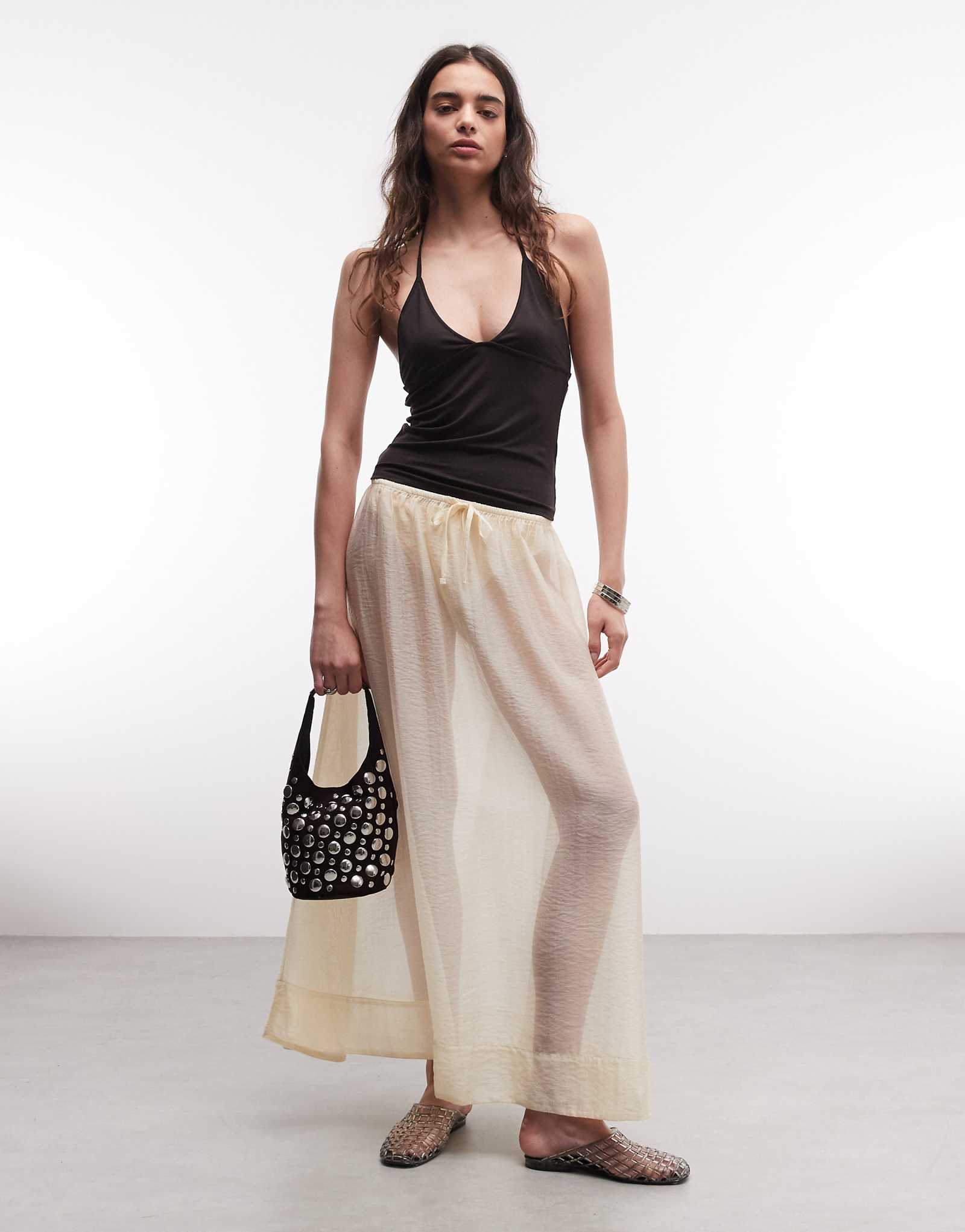 Monki full maxi skirt in off white off white 11390₽