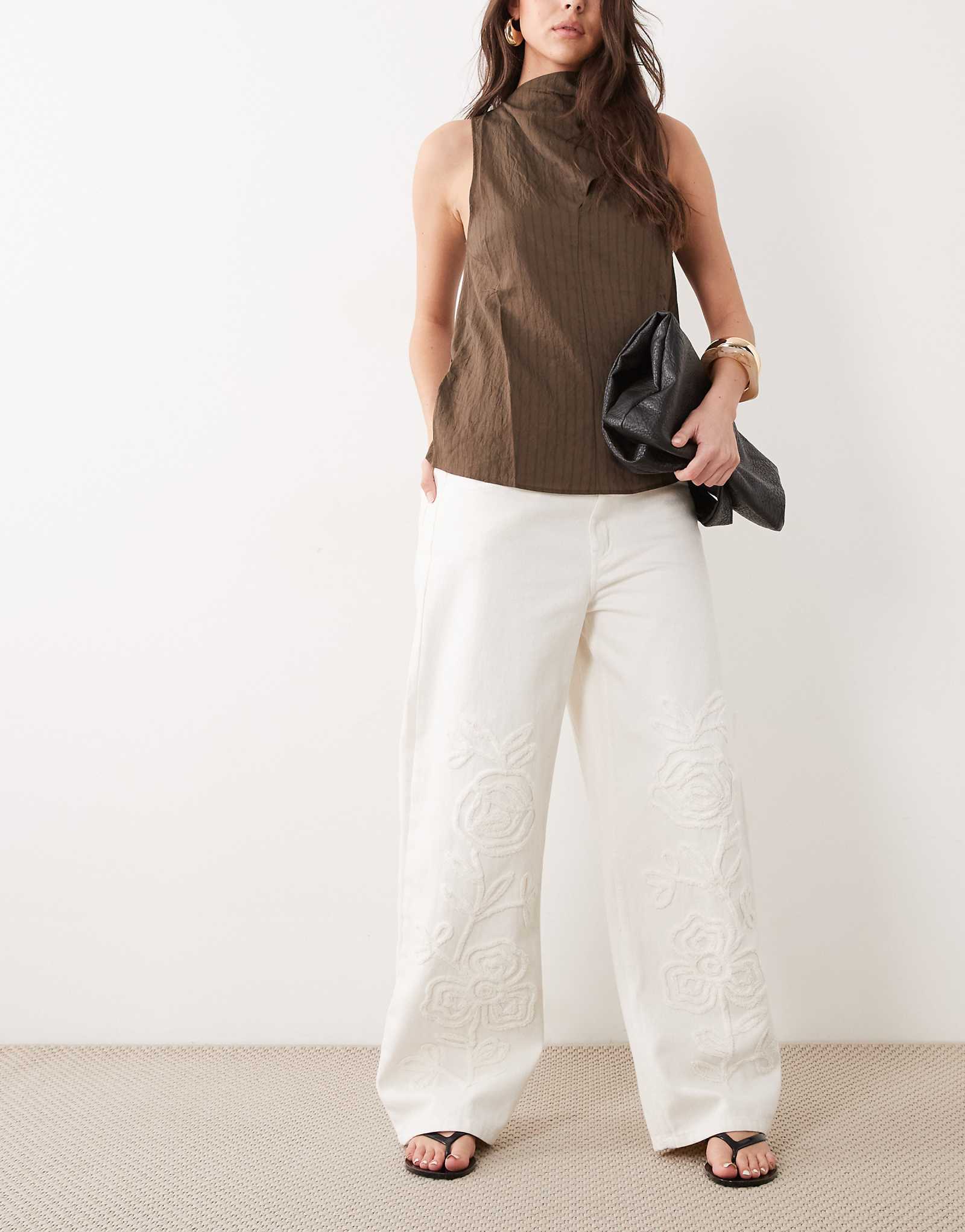 Mango Cameron 100 cotton embroidered straight jean in cream cream 19290₽