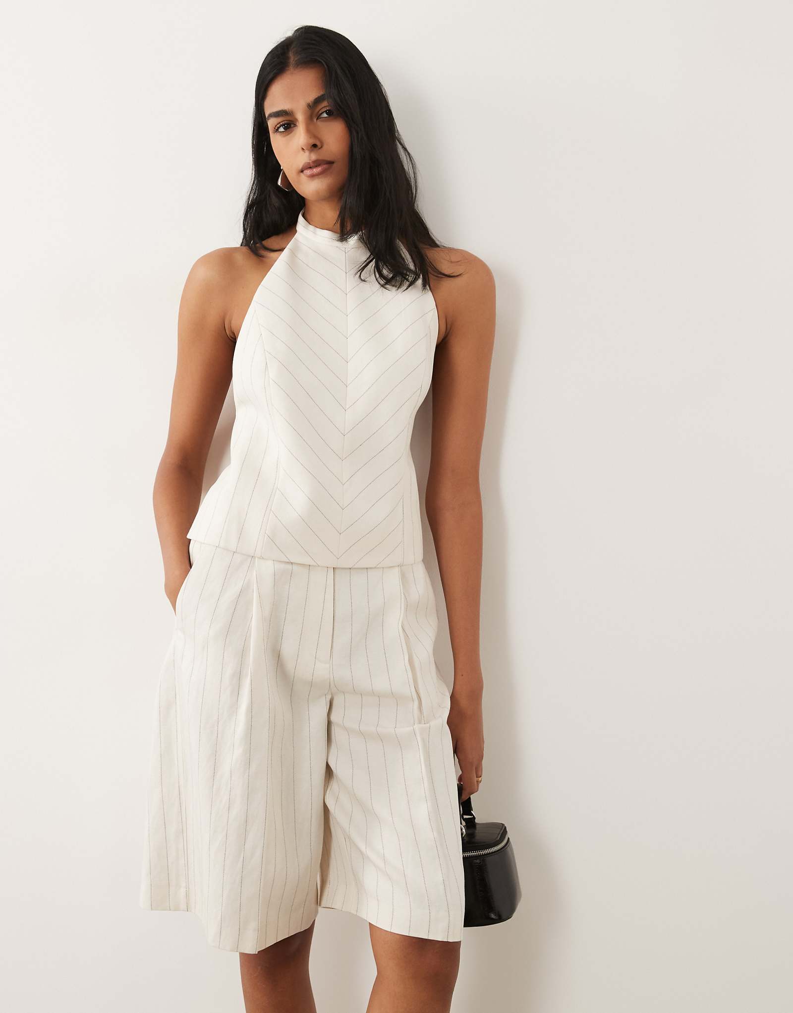 Mango Argelia linen mix bermuda shorts in cream stripes - part of a set cream 17390₽