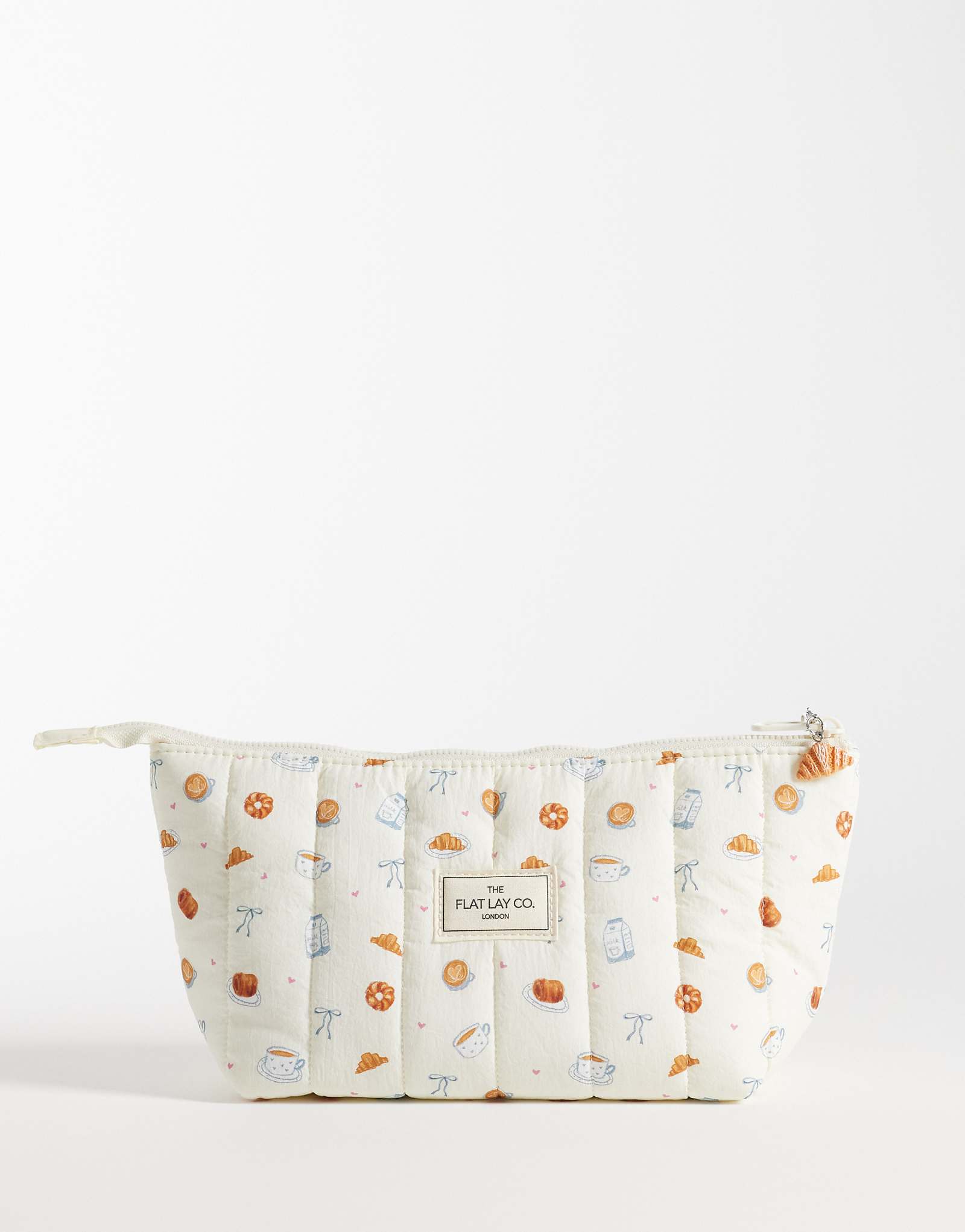 The Flat Lay Co Essential Makeup Pouch - Patisserie patisserie 8090₽