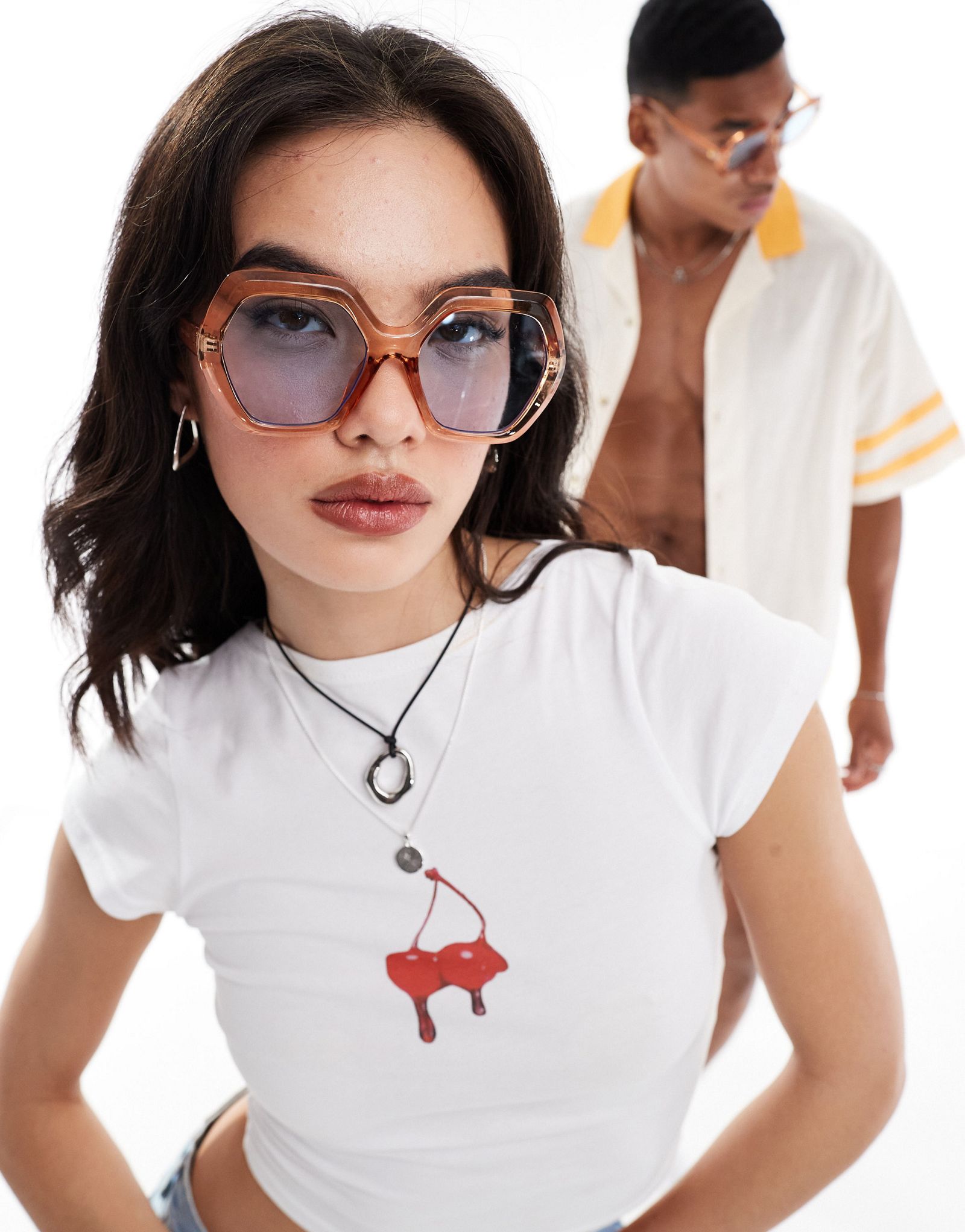 Персиковые солнцезащитные очки-шестигранники AIRE Meteor с мятными линзами