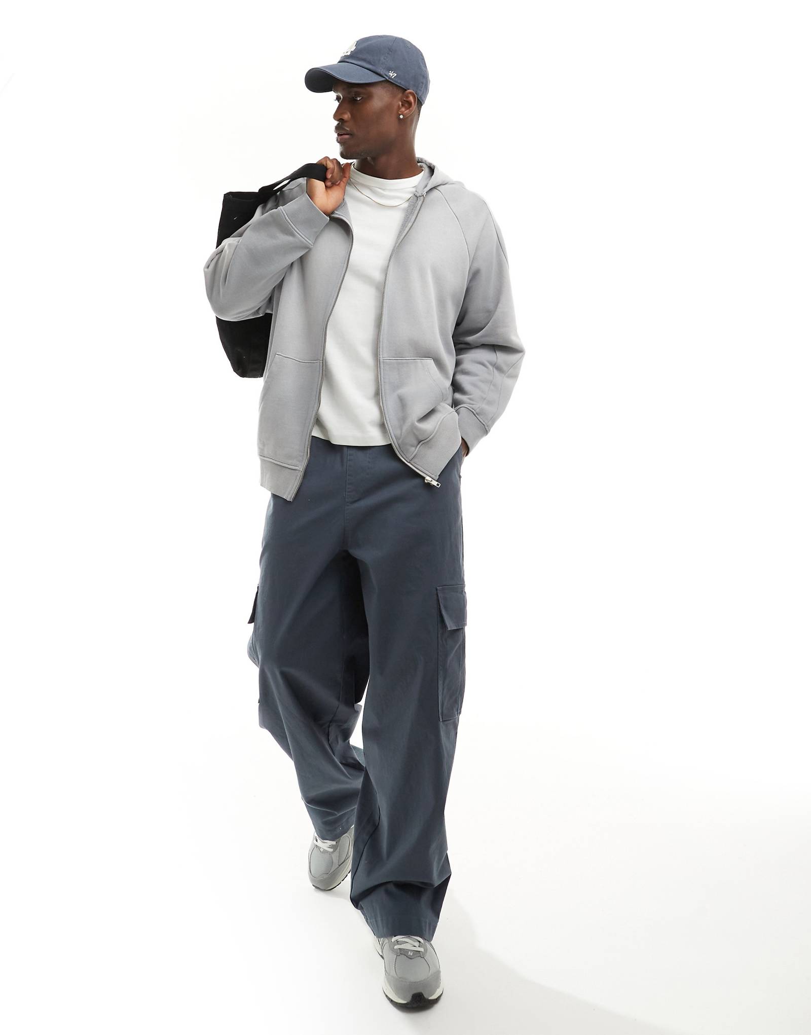 ДИЗАЙНЕРСКАЯ мужская толстовка оверсайз ASOS DESIGN с капюшоном на молнии светло-голубого цвета 5190₽