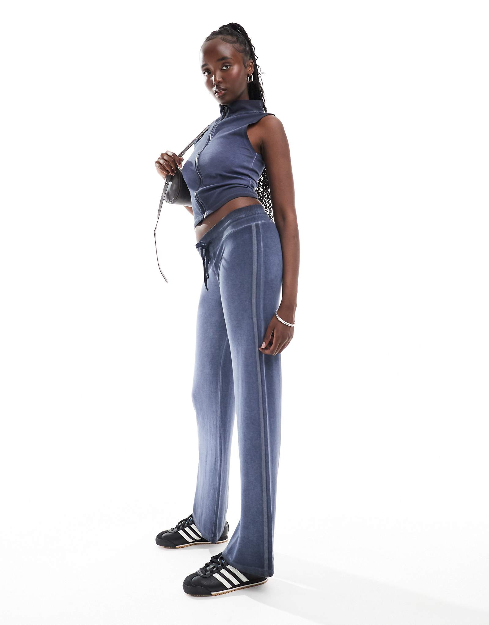 Голубые брюки хлопковые COLLUSION 4490₽